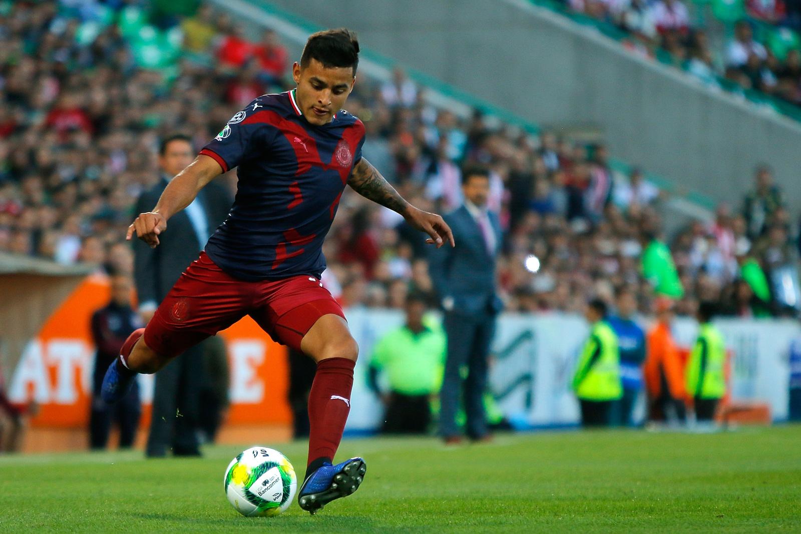 1600x1067 Patience is best advice for new Chivas striker Alexis Vega