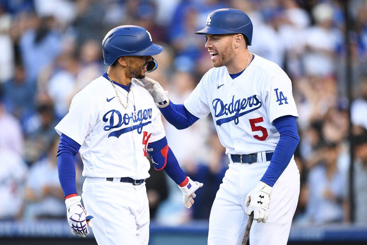 1200x800 Freddie Freeman, Julio Urías & Dodgers 2022 league leaders and records Blue LA