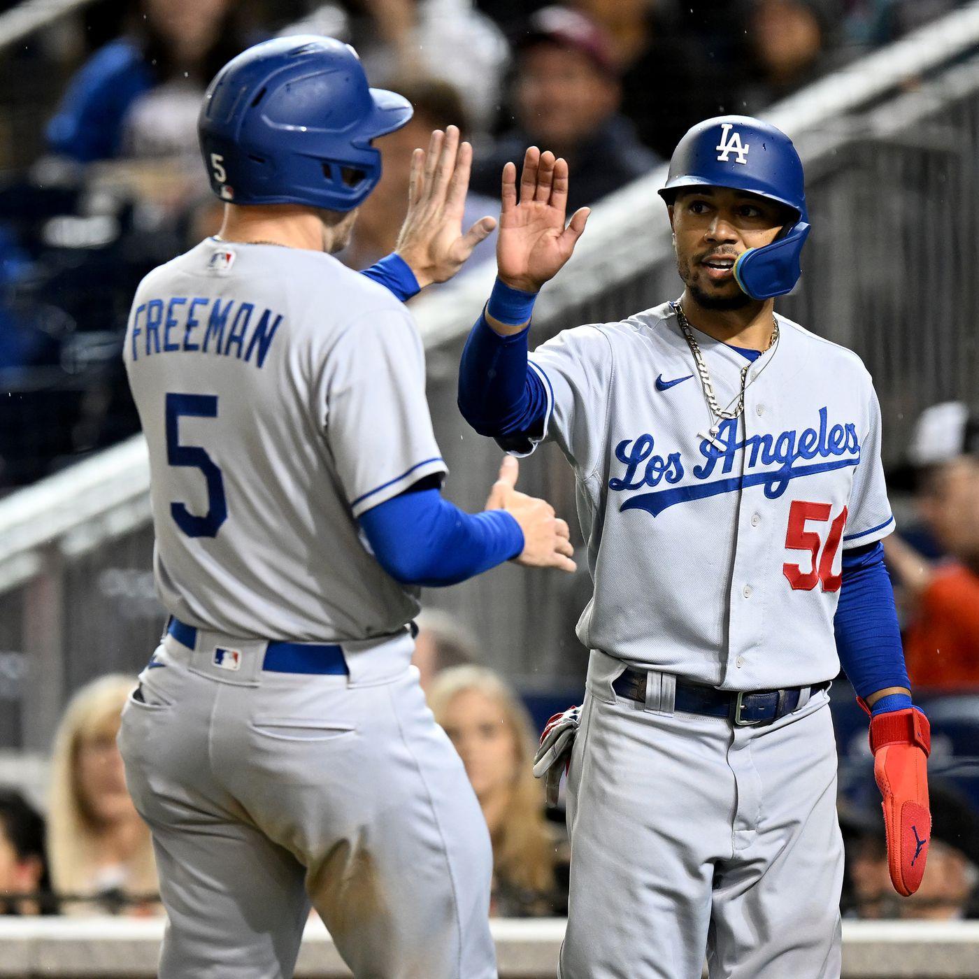 1400x1400 Dodgers news: Mookie Betts, Freddie Freeman, starting pitching success Blue LA