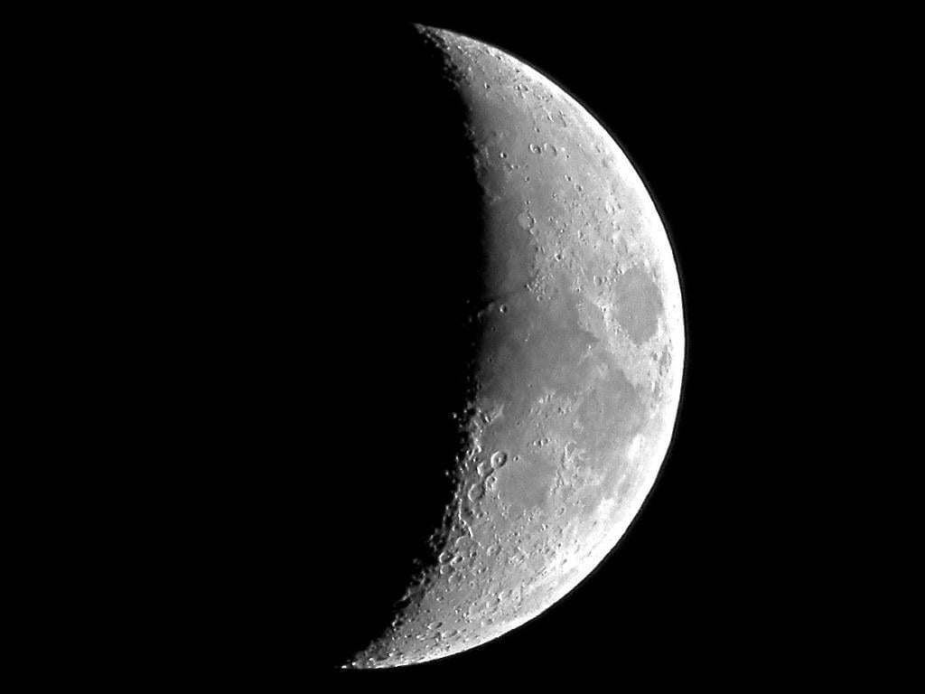 Waxing Crescent Wallpapers - Top Free Waxing Crescent Backgrounds ...