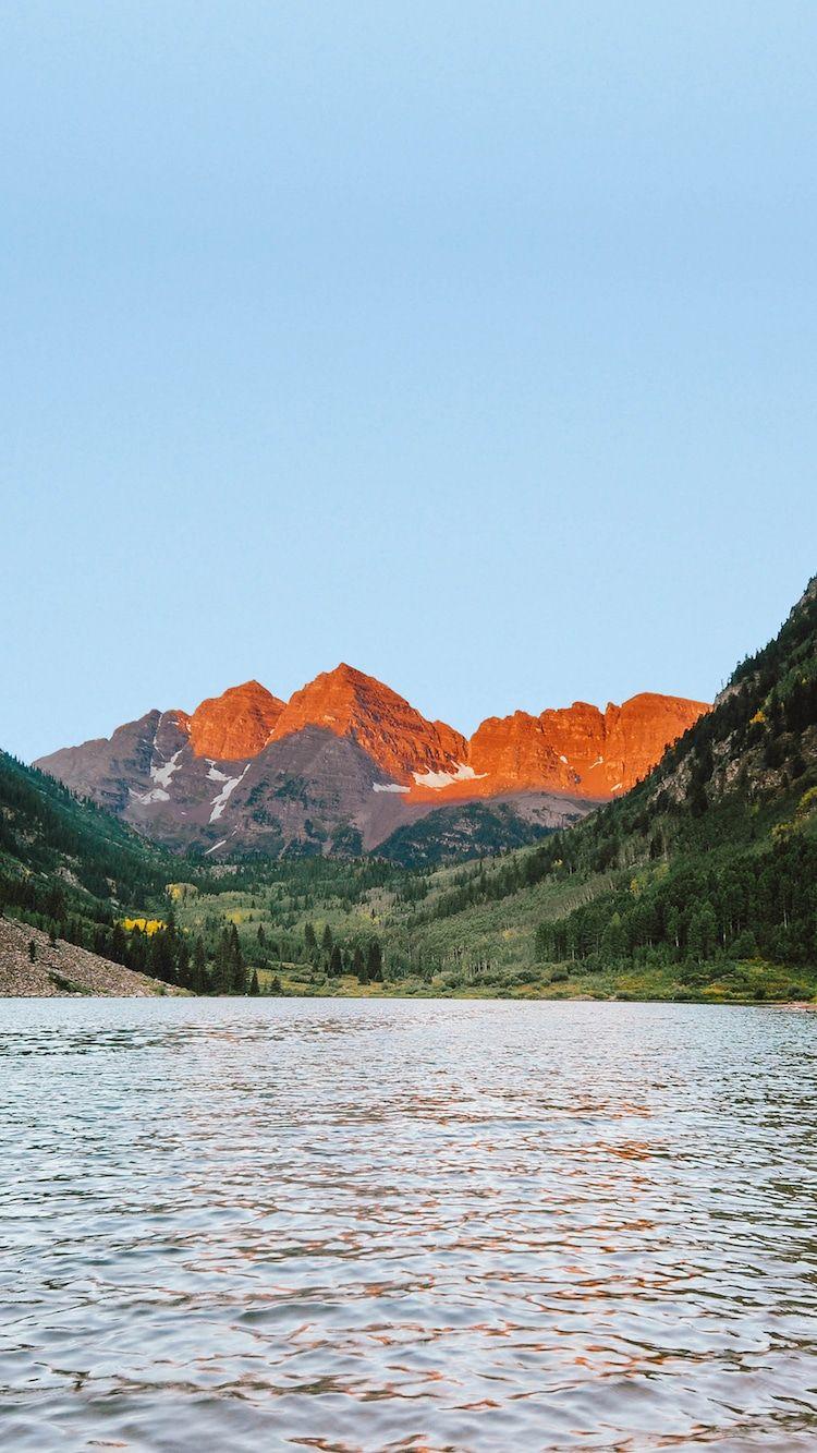 750x1333 Free Smartphone Wallpaper from the Windows XP 'Bliss' Photographer