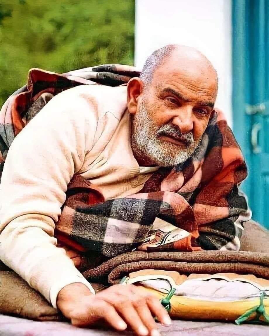 920x1150 Neem karoli Baba Family - ✋️