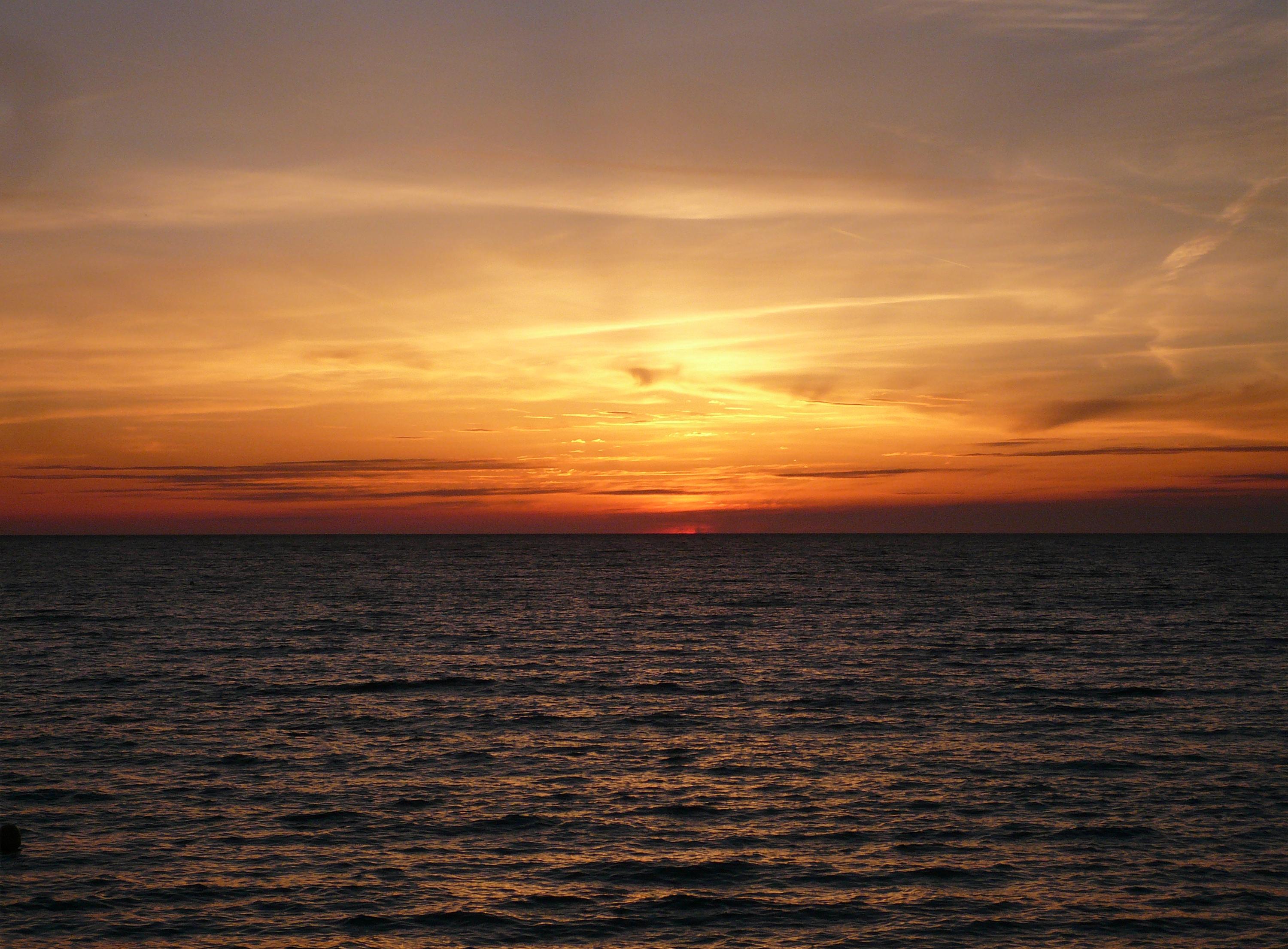 3000x2212 Sonnenuntergang. Wallpaper
