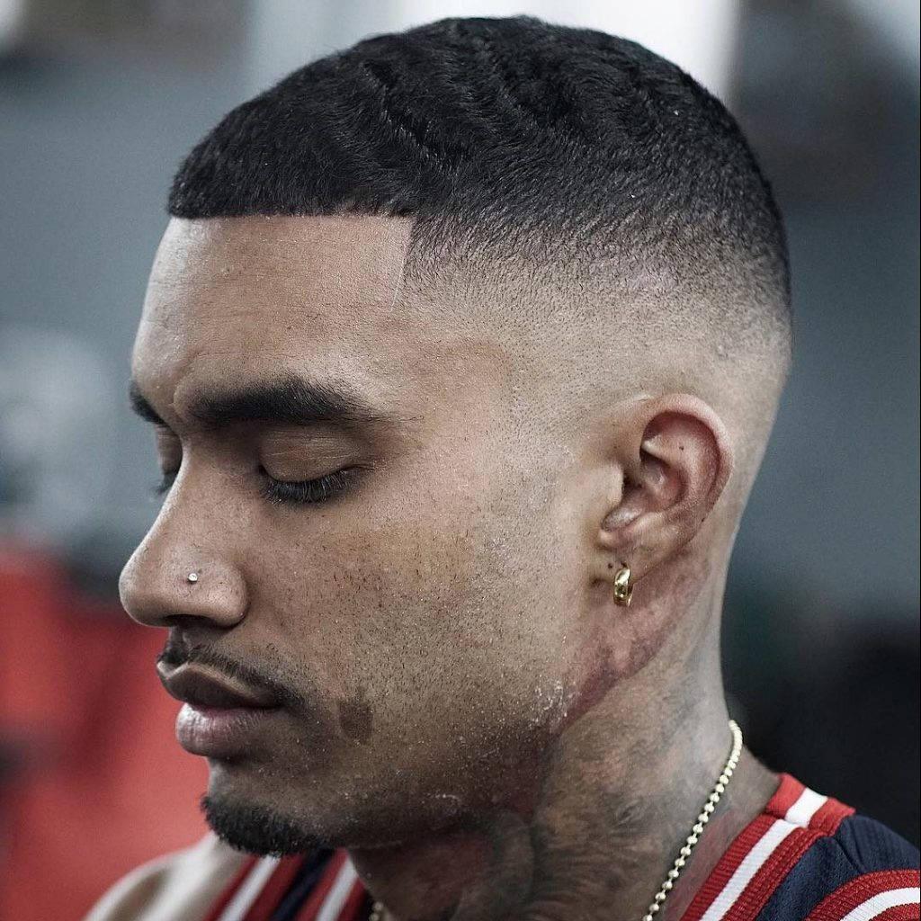 1024x1024 Download Bald Fade Men Hair Style Wallpaper
