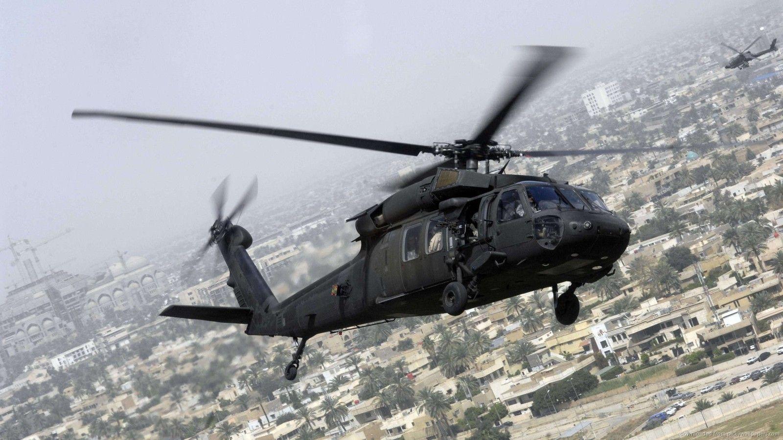 1600x900 Sikorsky UH 60 Black Hawk Wallpaper
