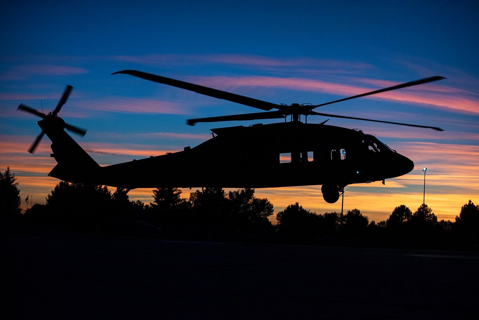 Sikorsky UH 60 Black Hawk Wallpapers - Top Free Sikorsky UH 60 Black ...