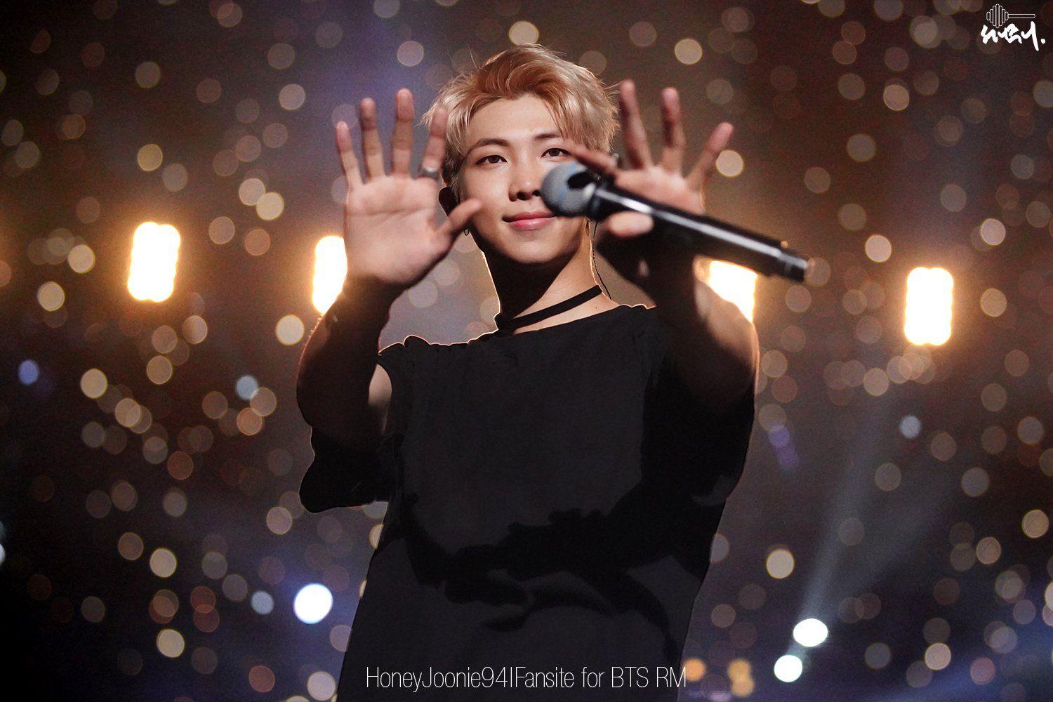 1500x1000 Picture Fansitesnap 2017 BTS LIVE TRILOGY EPISODE III THE WINGS