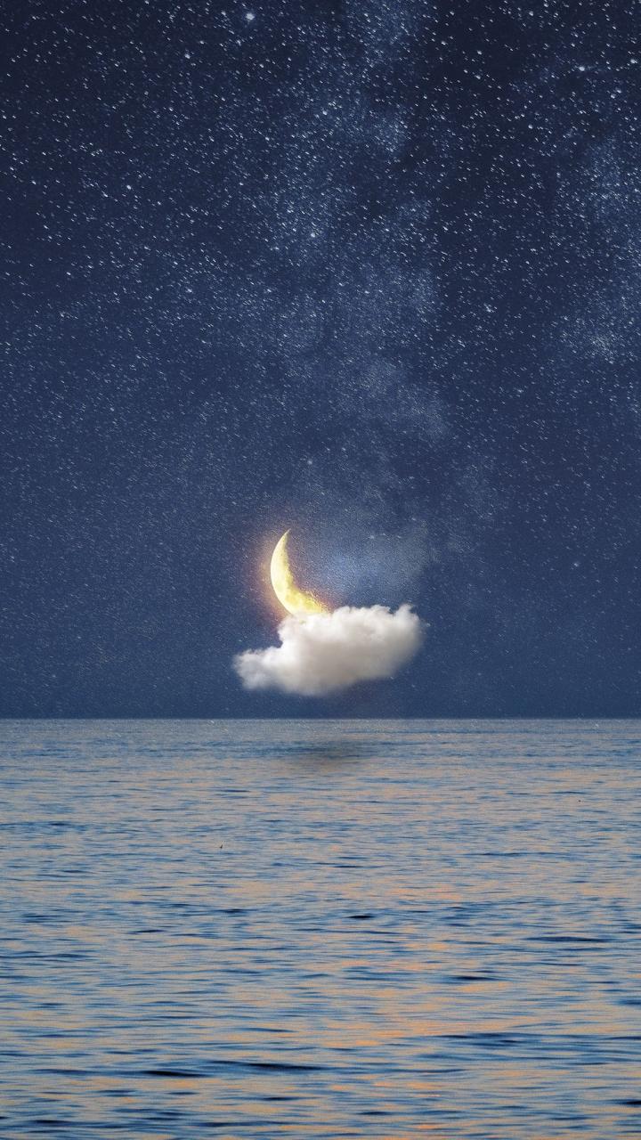 720x1280 Free: Aesthetic crescent moon iPhone wallpaper