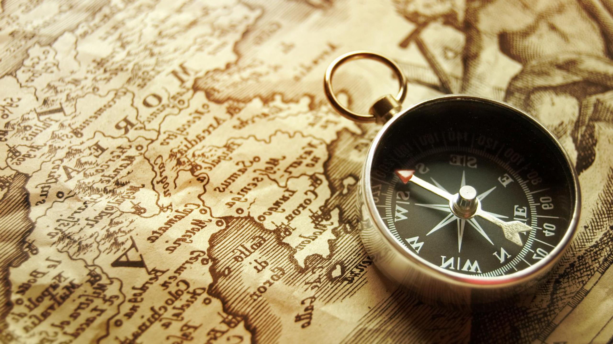 2560x1440 Compass Background