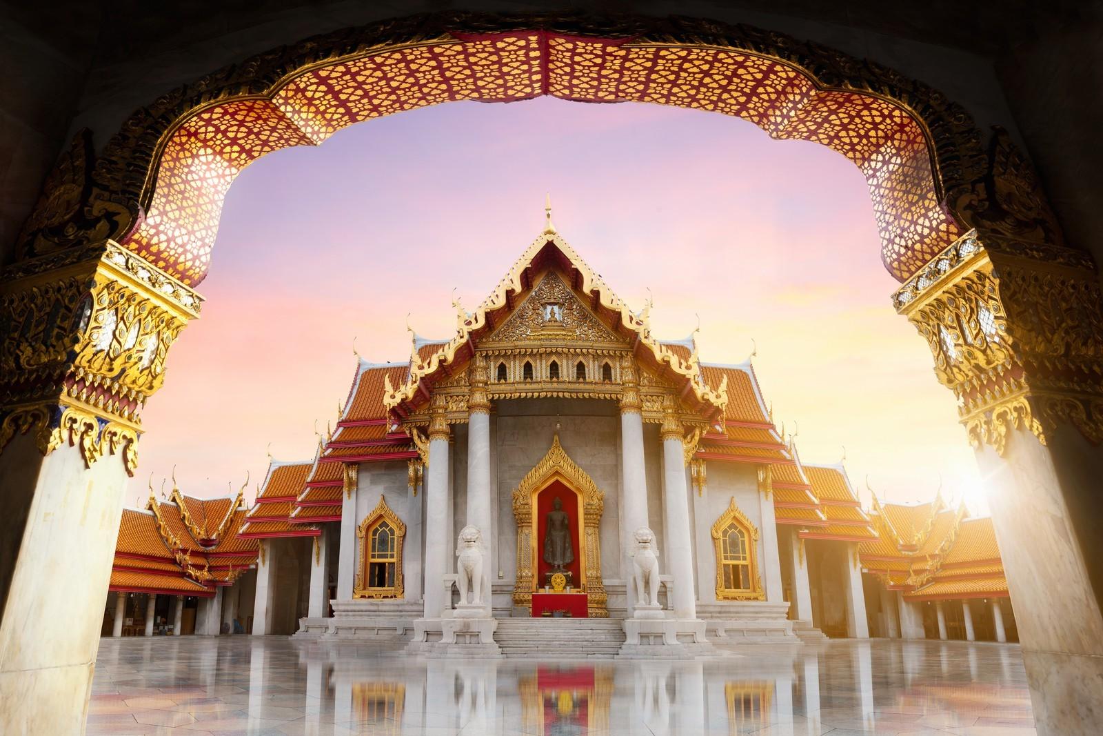 1600x1067 photography ancient temple reflection gold gates sunlight sky architecture asian architecture old building pillar window white wall lion religion statue Wallpaper HD / Desktop and Mobile Background
