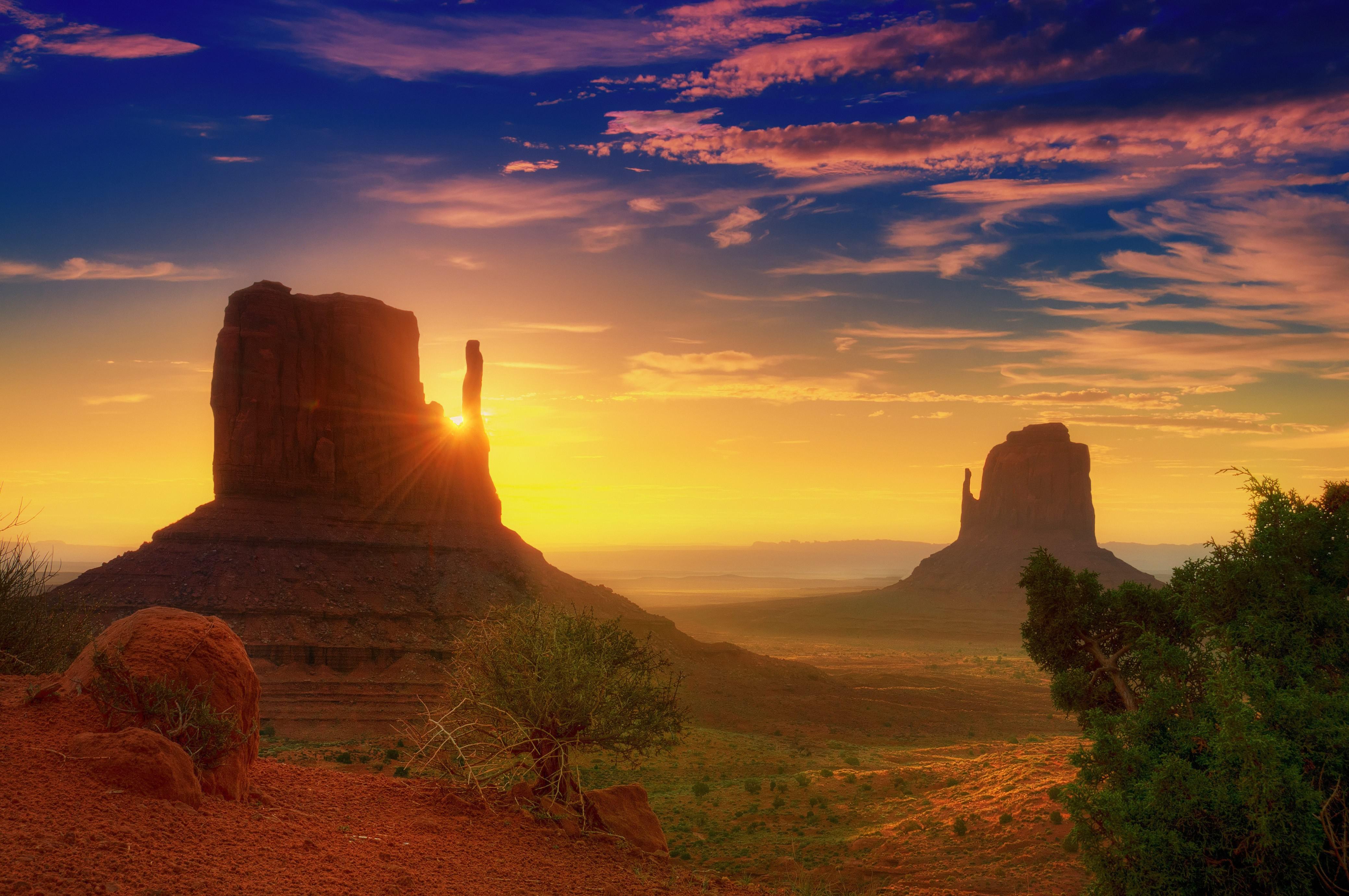 4157x2761 HD desktop wallpaper: Sky, Desert, Sunrise, Earth, Utah, Arizona, Monument Valley, Sunbeam download free picture
