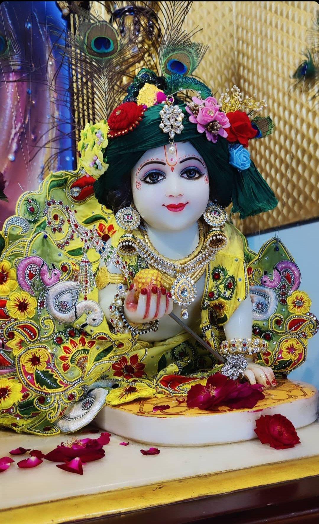 1079x1771 laddu Gopal ji