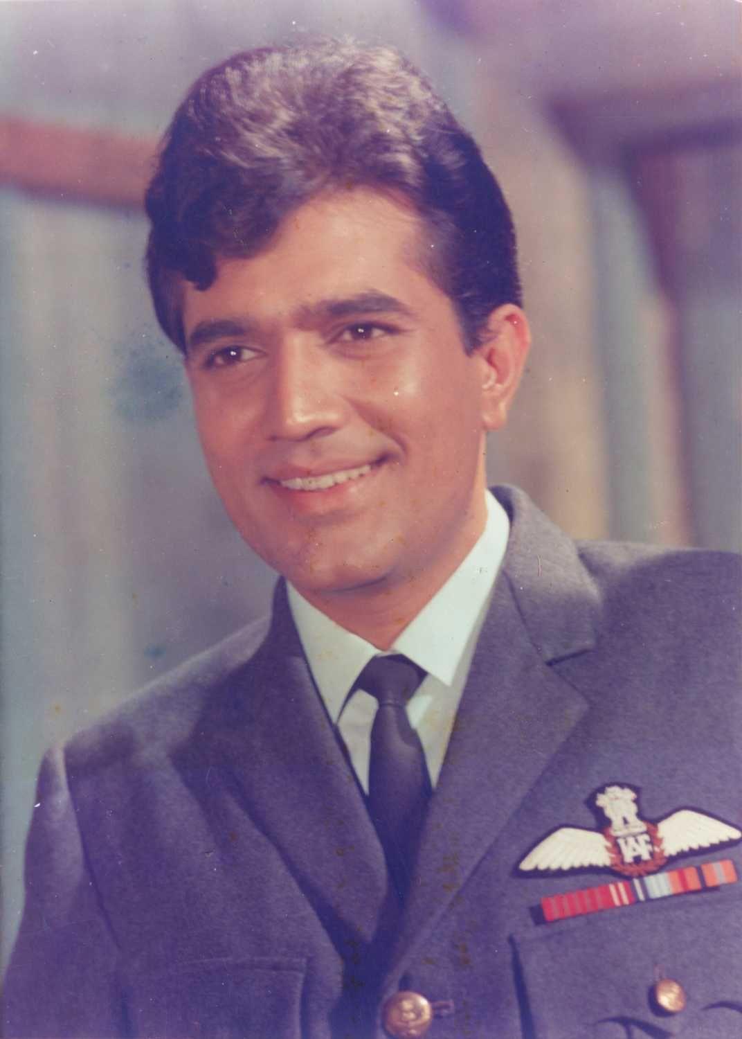 Rajesh Khanna Wallpapers Top Free Rajesh Khanna Backgrounds WallpaperAccess