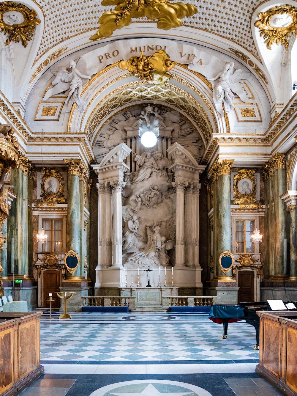 1000x1332 Castle Interior Picture. Download Free Image