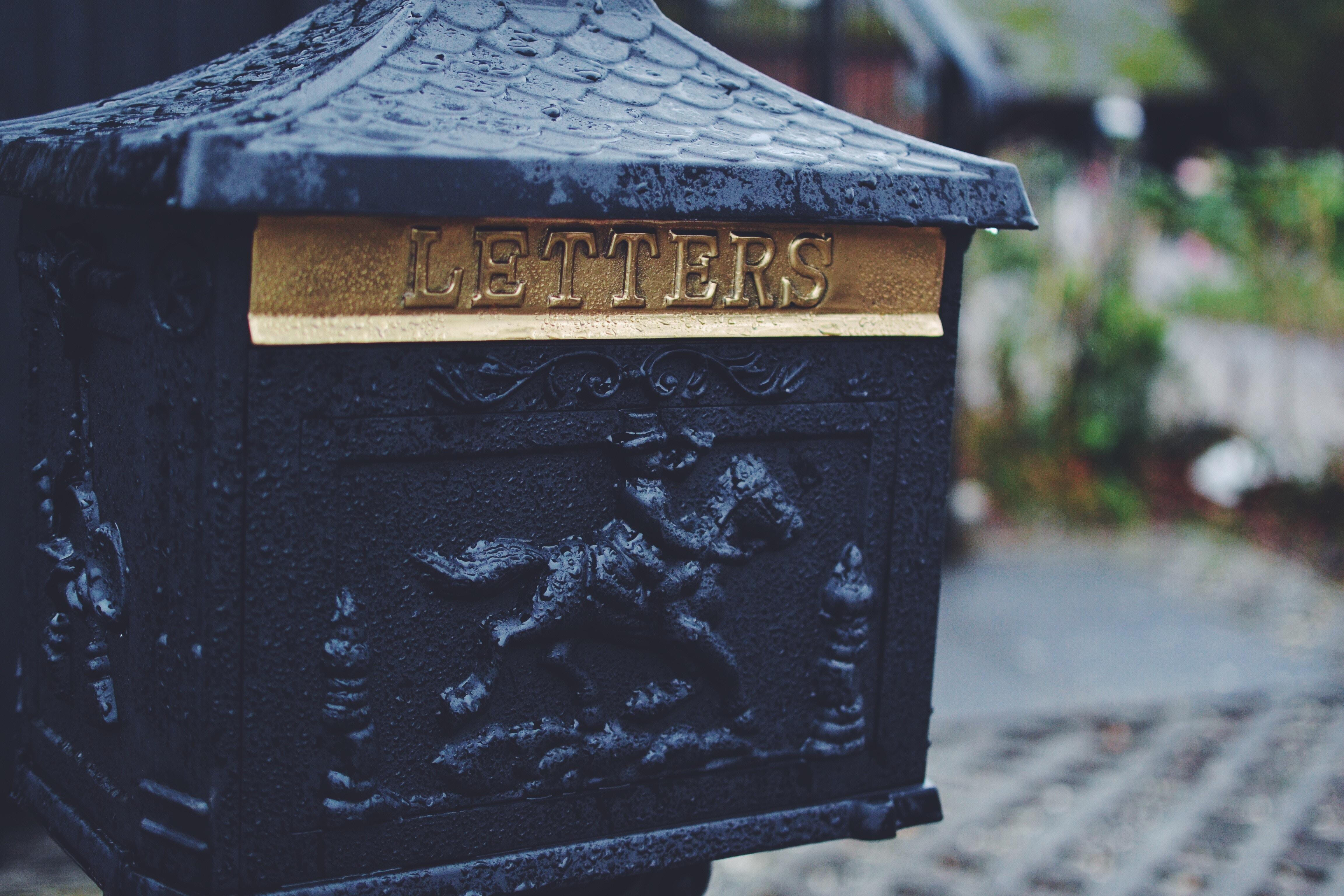 4608x3072 4608x3072 horse, postman, Free image, letterbox, mailbox, letter, driveway, post, garden, home, steel, mail, antique, cold, box, wrought iron, ironwork Gallery HD Wallpaper
