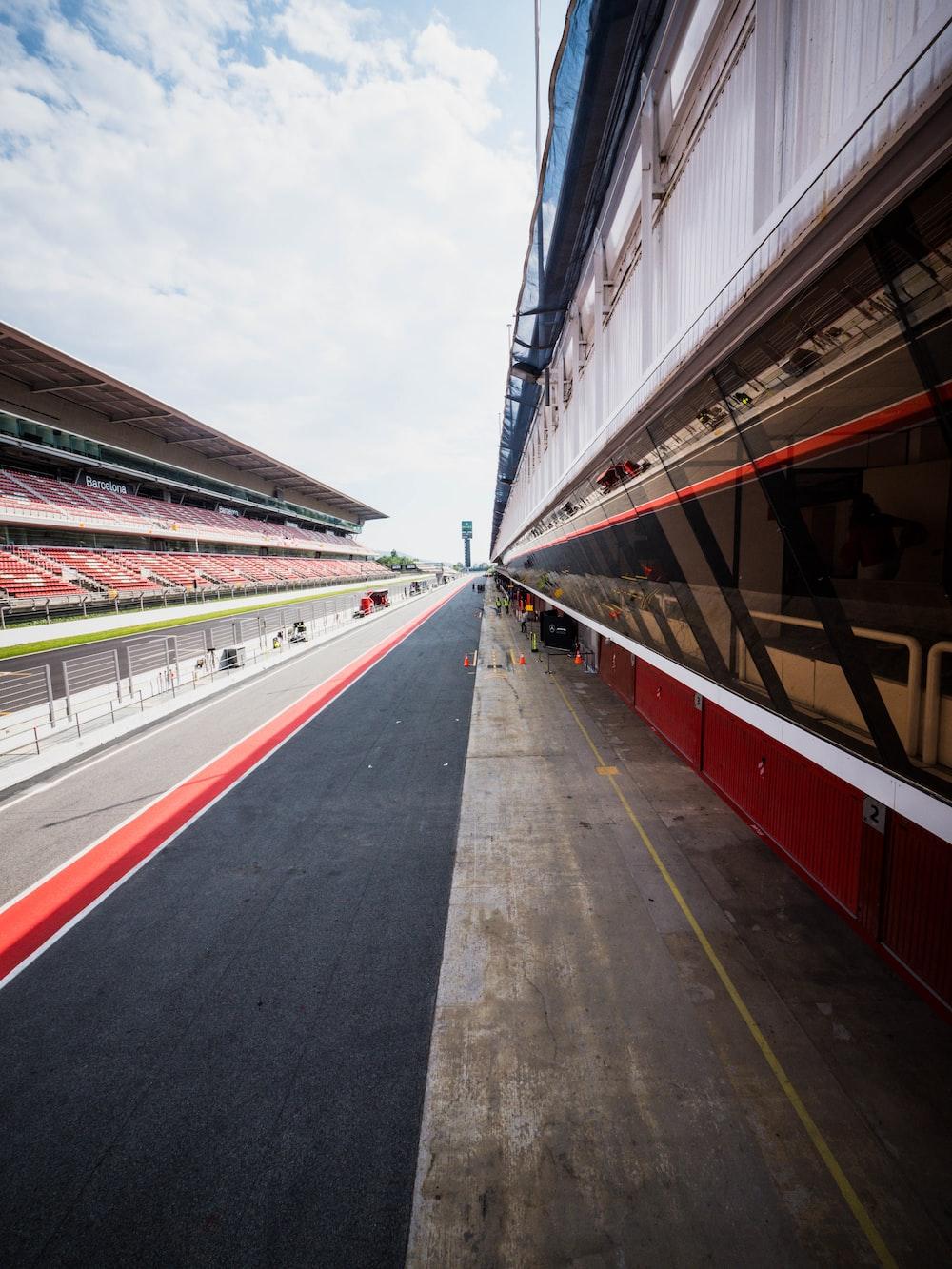 1000x1333 Car Race Track Picture. Download Free Image