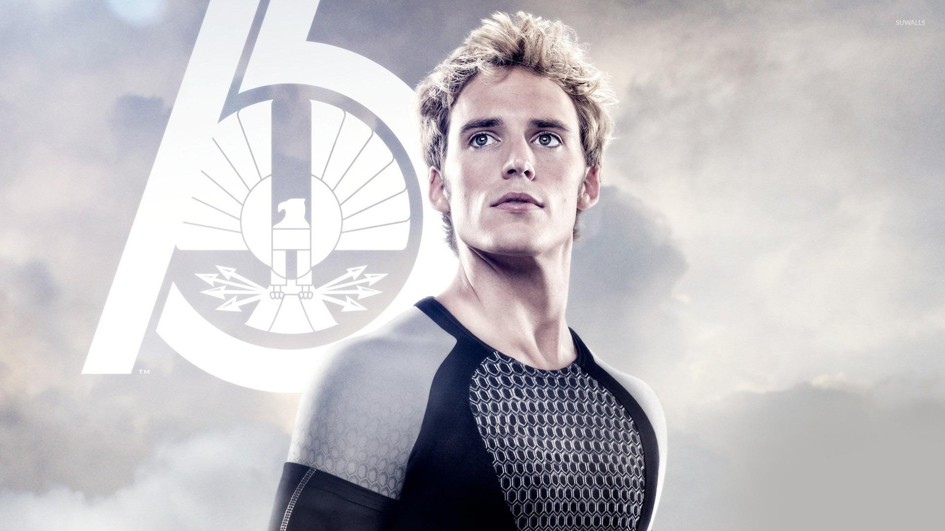 chi ha interpretato peeta mellark