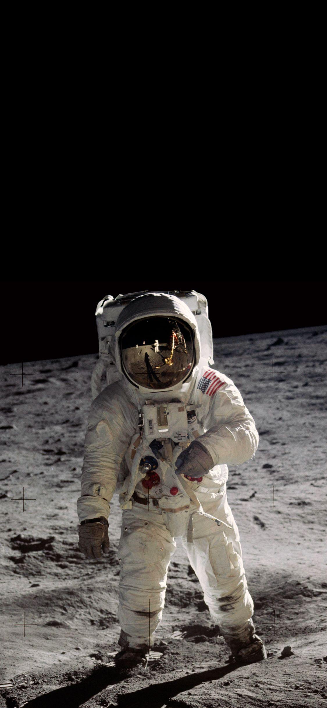 1125x2436 Free download Free download iPhone X Wallpaper 35 Great Image For An AMOLED [1125x2436] for your Desktop, Mobile & Tablet. Explore Astronaut iPhone X Wallpaper. Astronaut Wallpaper, Cool Astronaut
