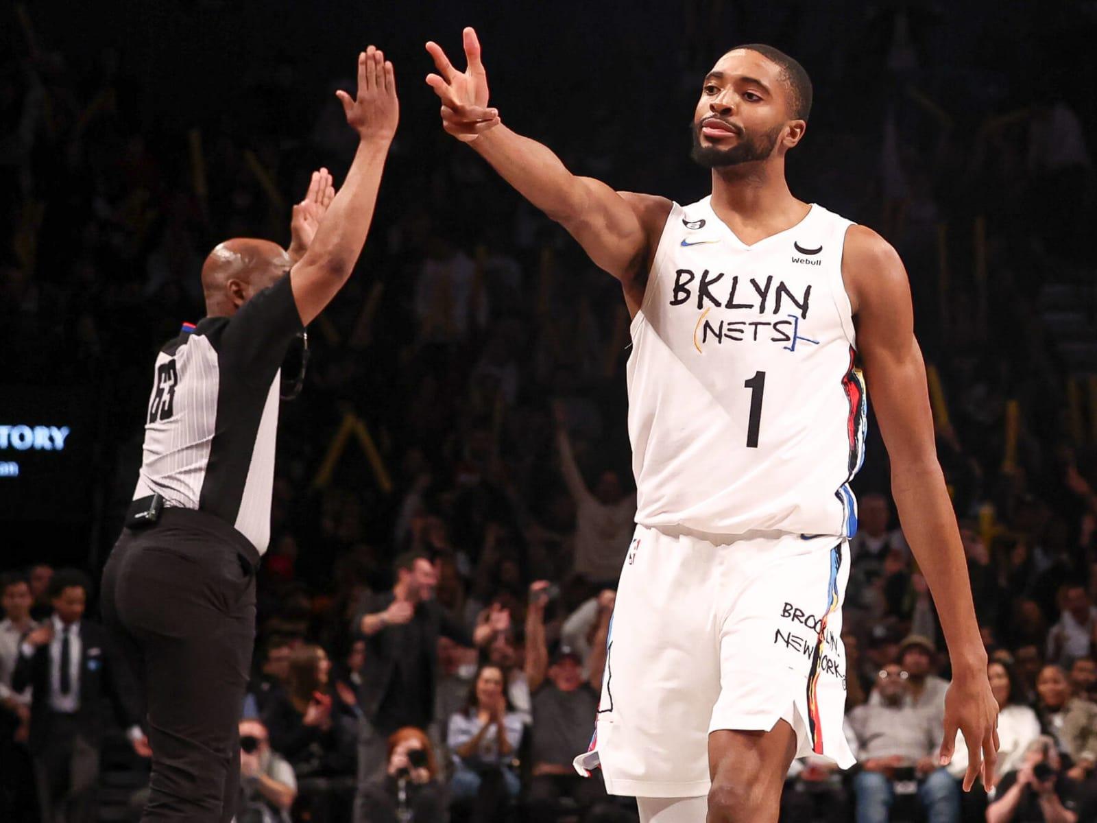 1600x1200 Nets Beat Heat Behind Mikal Bridges' Career High 45 Points