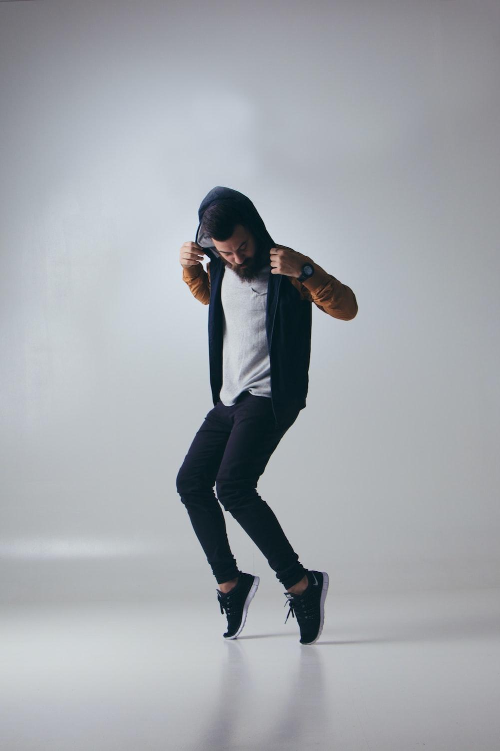 1000x1500 Male Dancer Picture. Download Free Image