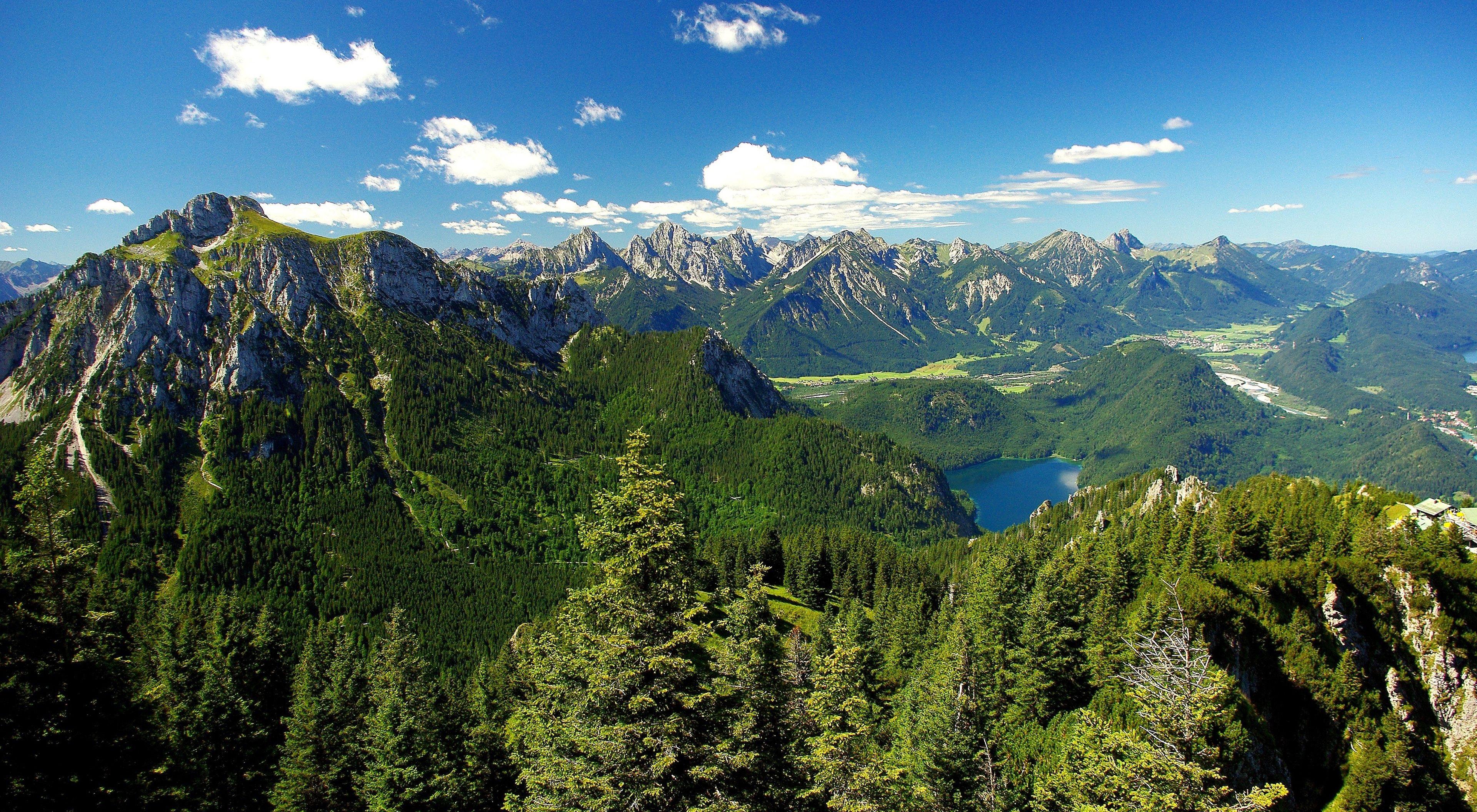 3840x2112 Mountain Wallpaper 4K Free download
