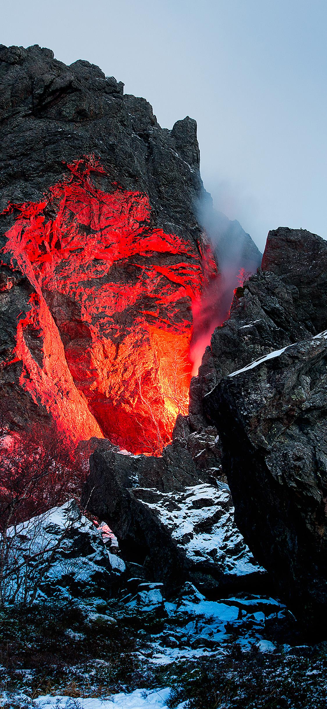 1125x2436 iPhone X wallpaper. fire mountain red nature