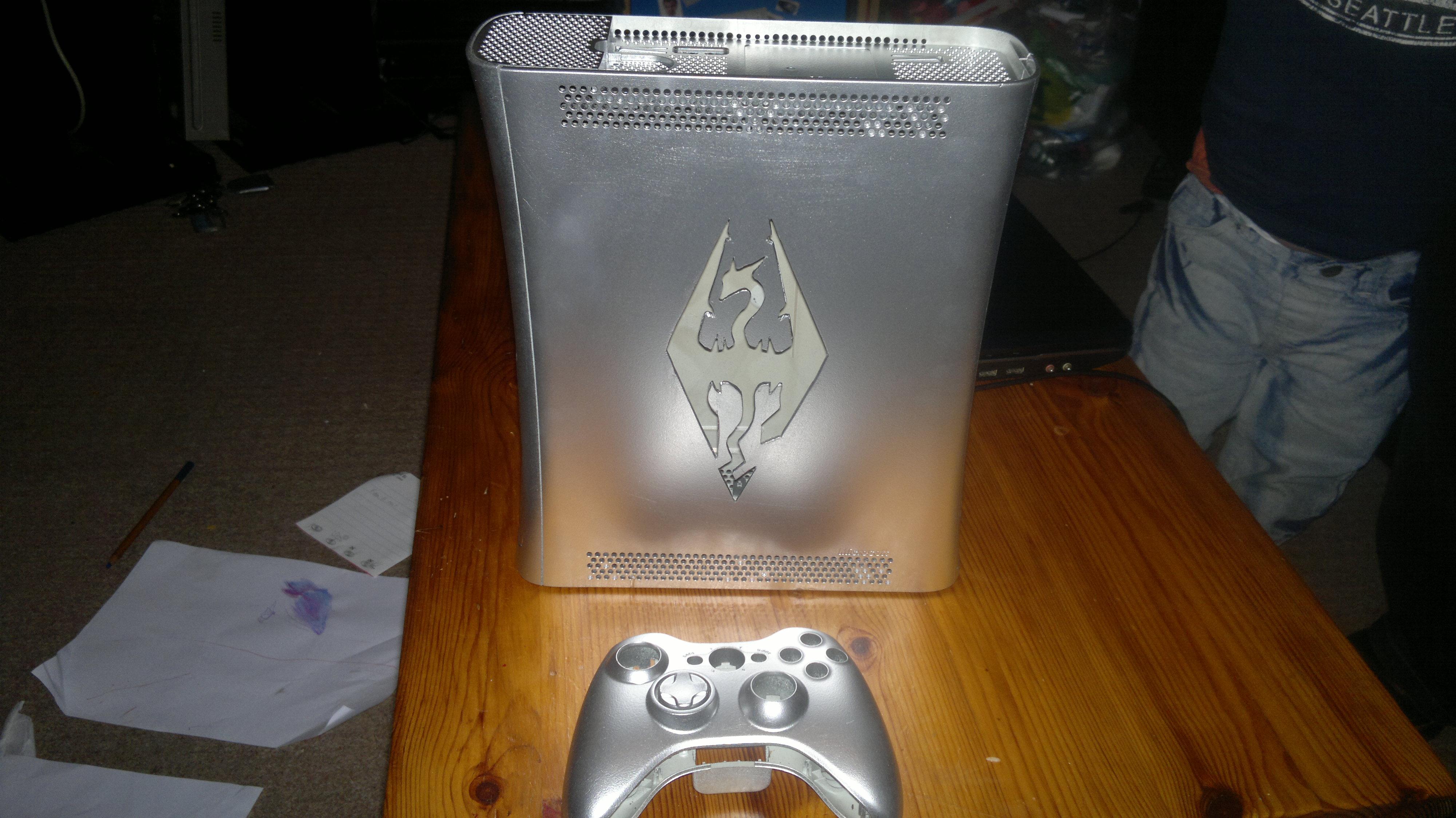 4000x2248 My unique one of a kind Silver Skyrim Dragon Logo Xbox 360 Console