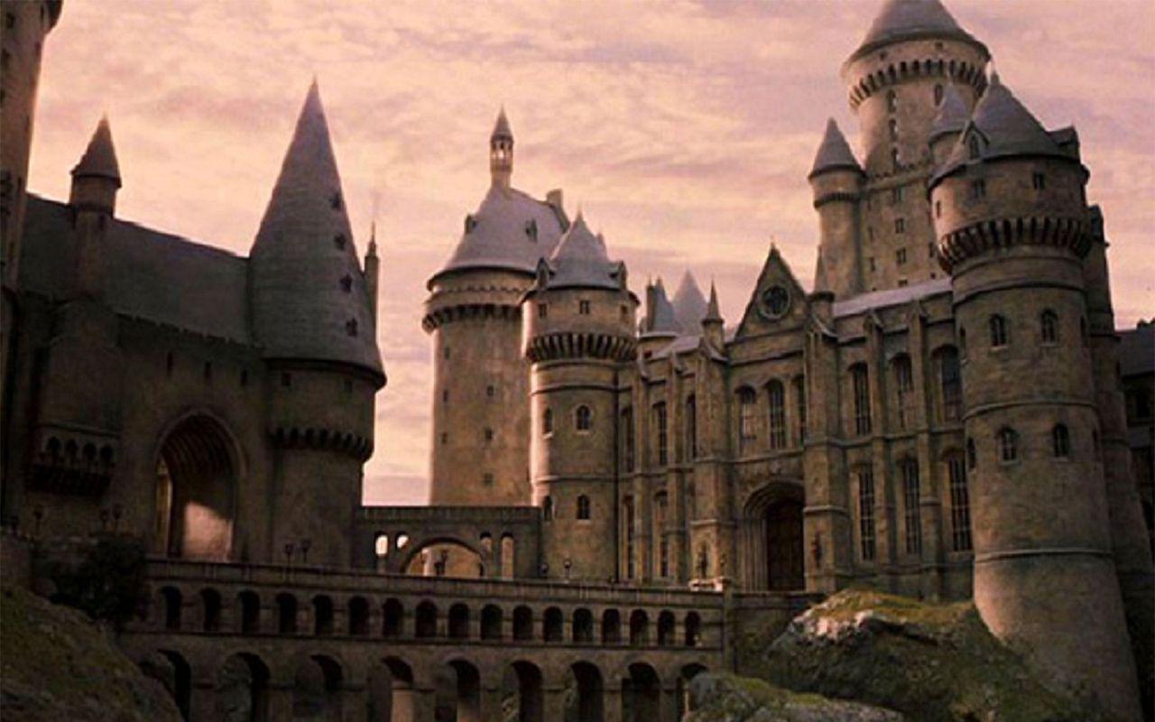 Hogwarts School Wallpapers - Top Free Hogwarts School Backgrounds ...