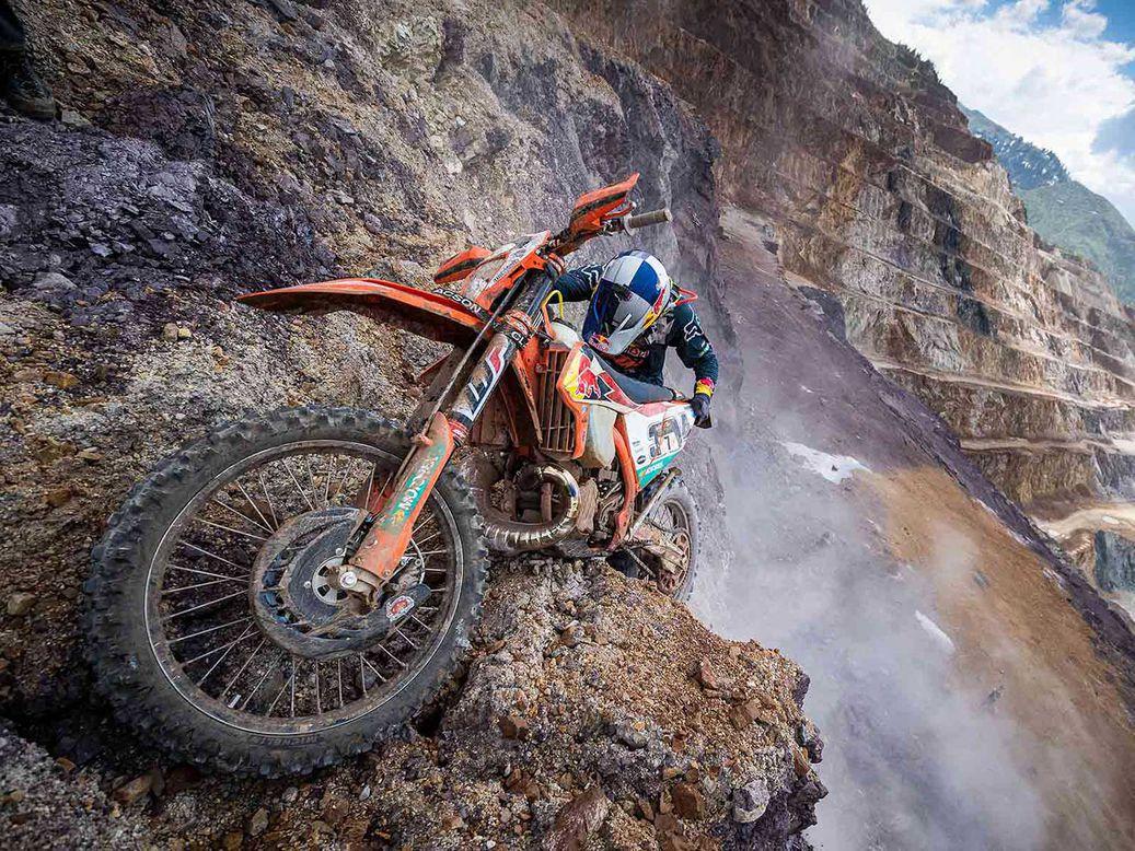 1037x778 Erzberg Extreme Motorcycle Enduro 2019 In Photo