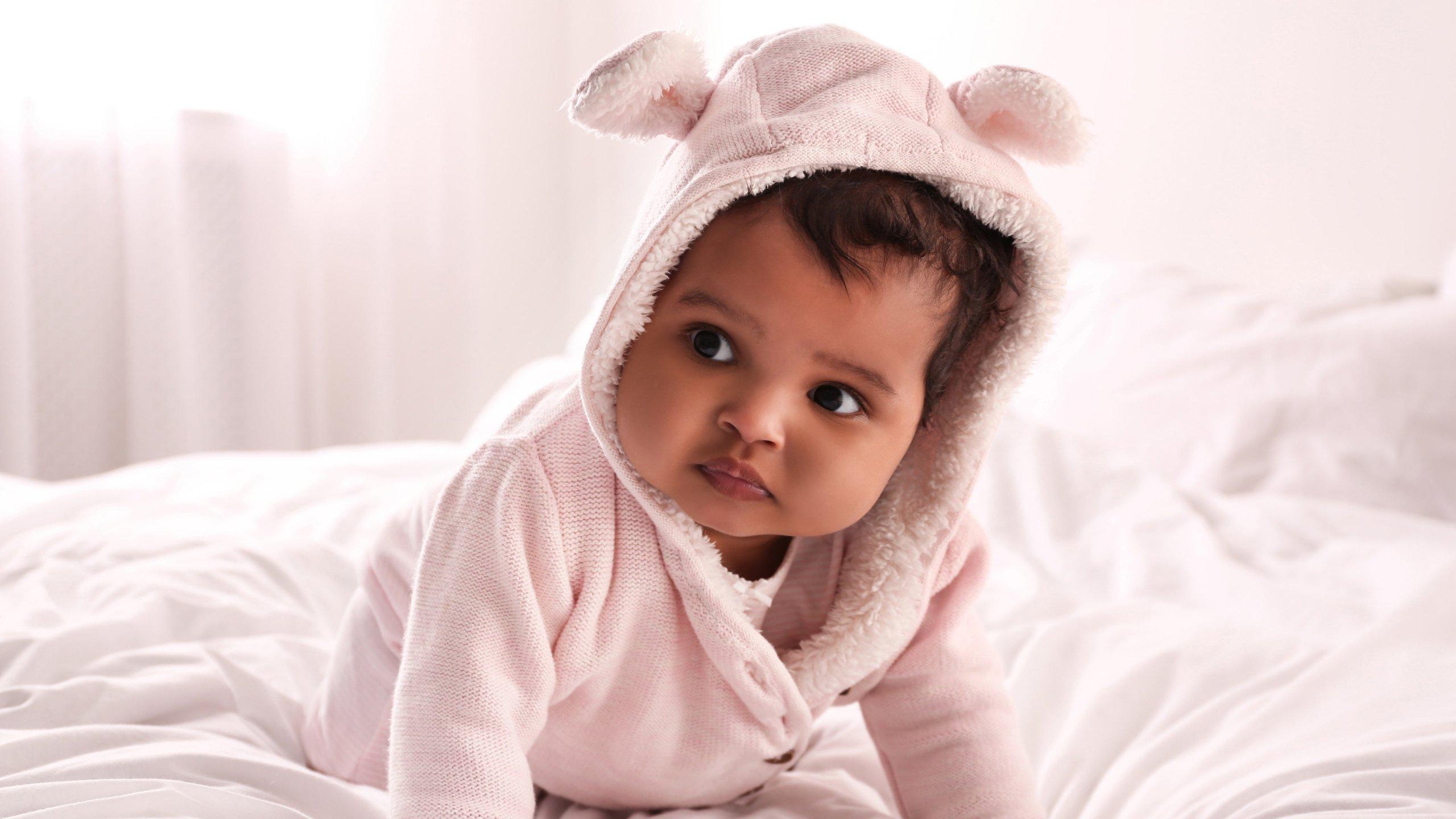2560x1440 The Best Organic Baby Clothes Brands (Plus, One to Avoid)