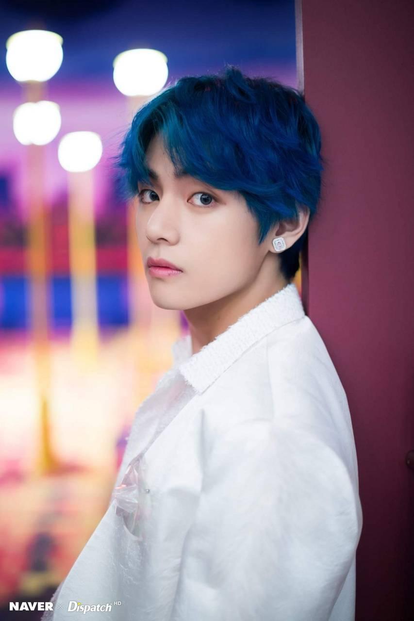 853x1280 Taehyung BTS Wallpaper