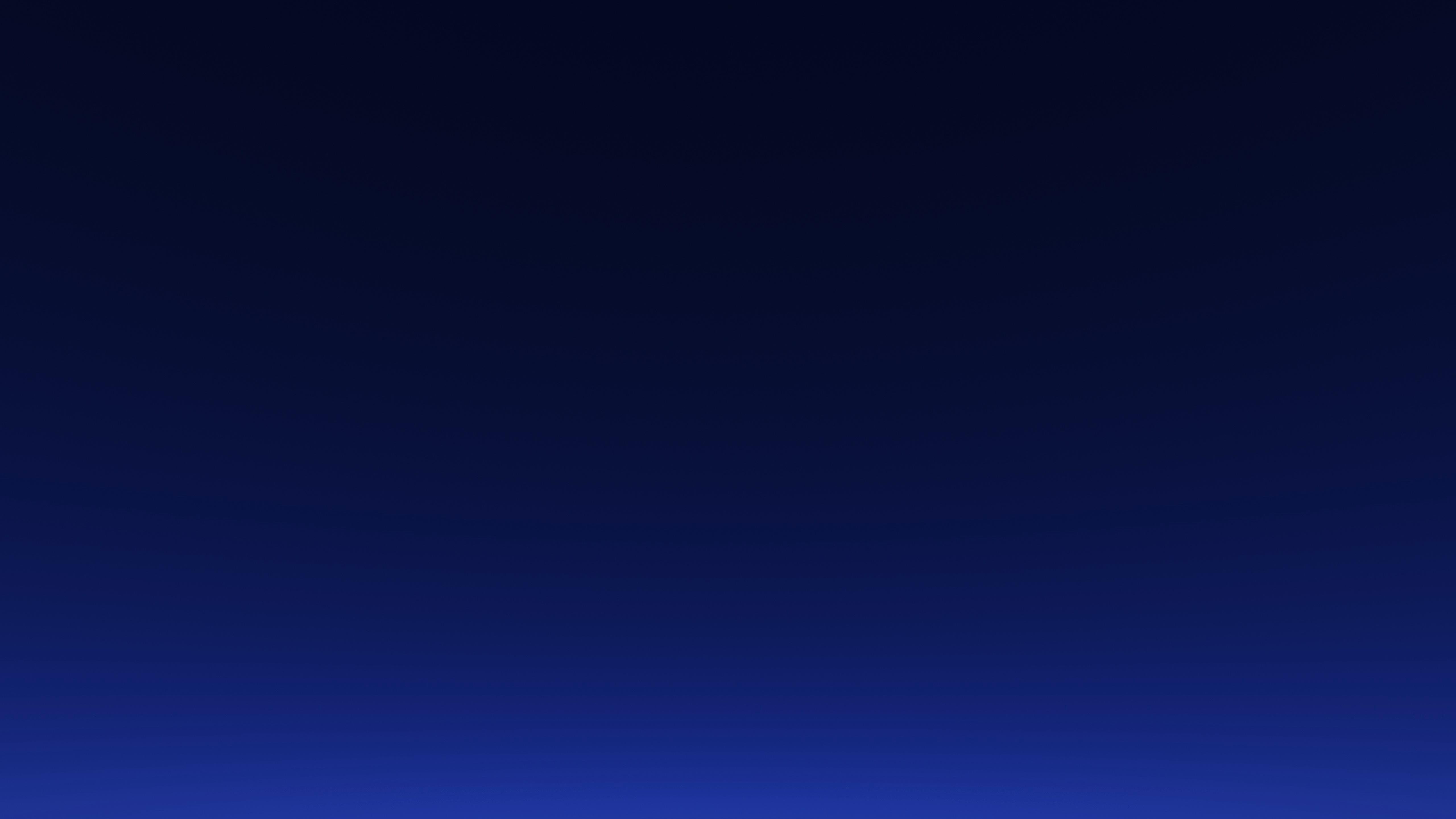 5120x2880 Dynamic wallpaper on MacBook vs IPhone