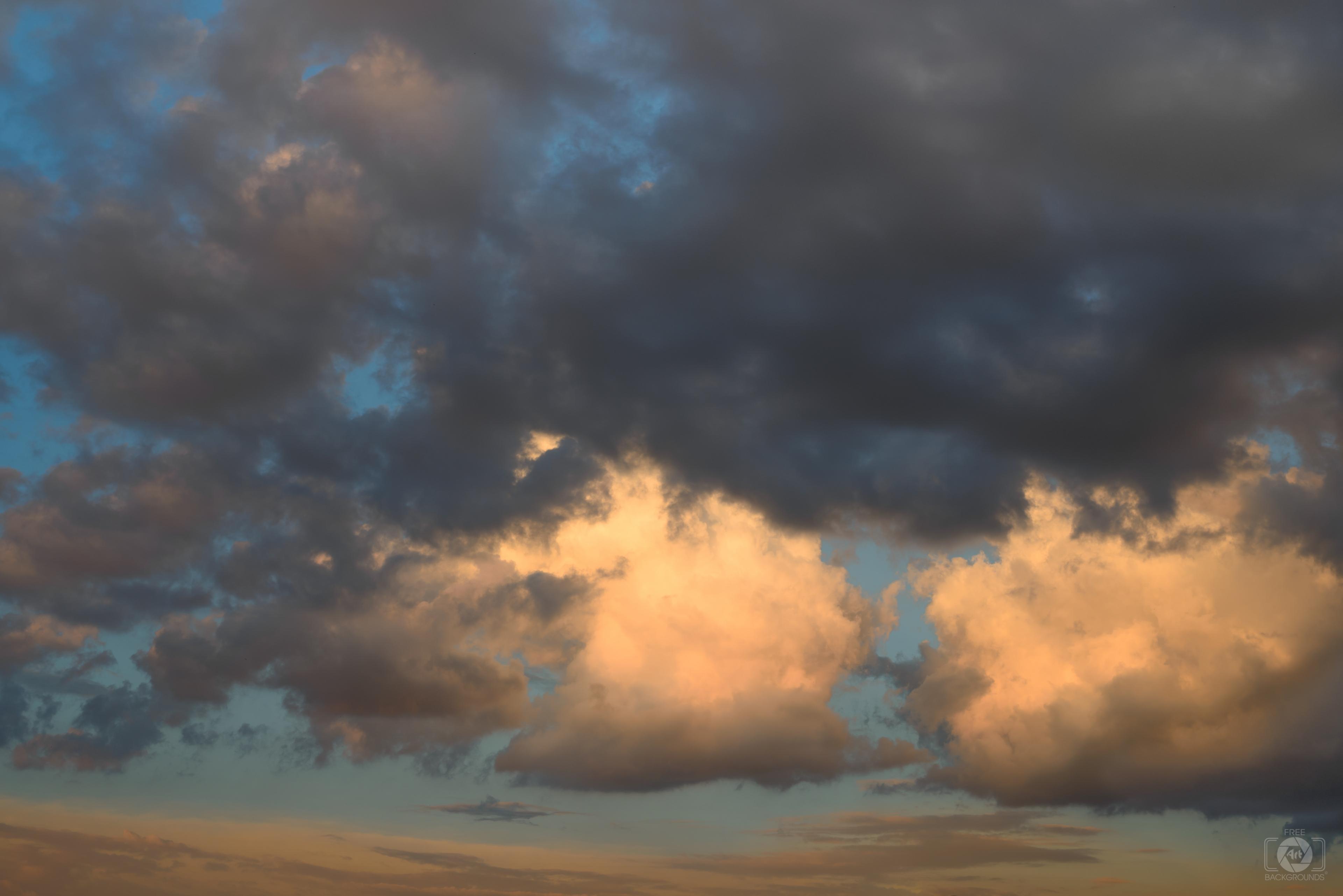 3840x2562 Dark Clouds In The Sky Background Quality Free Background