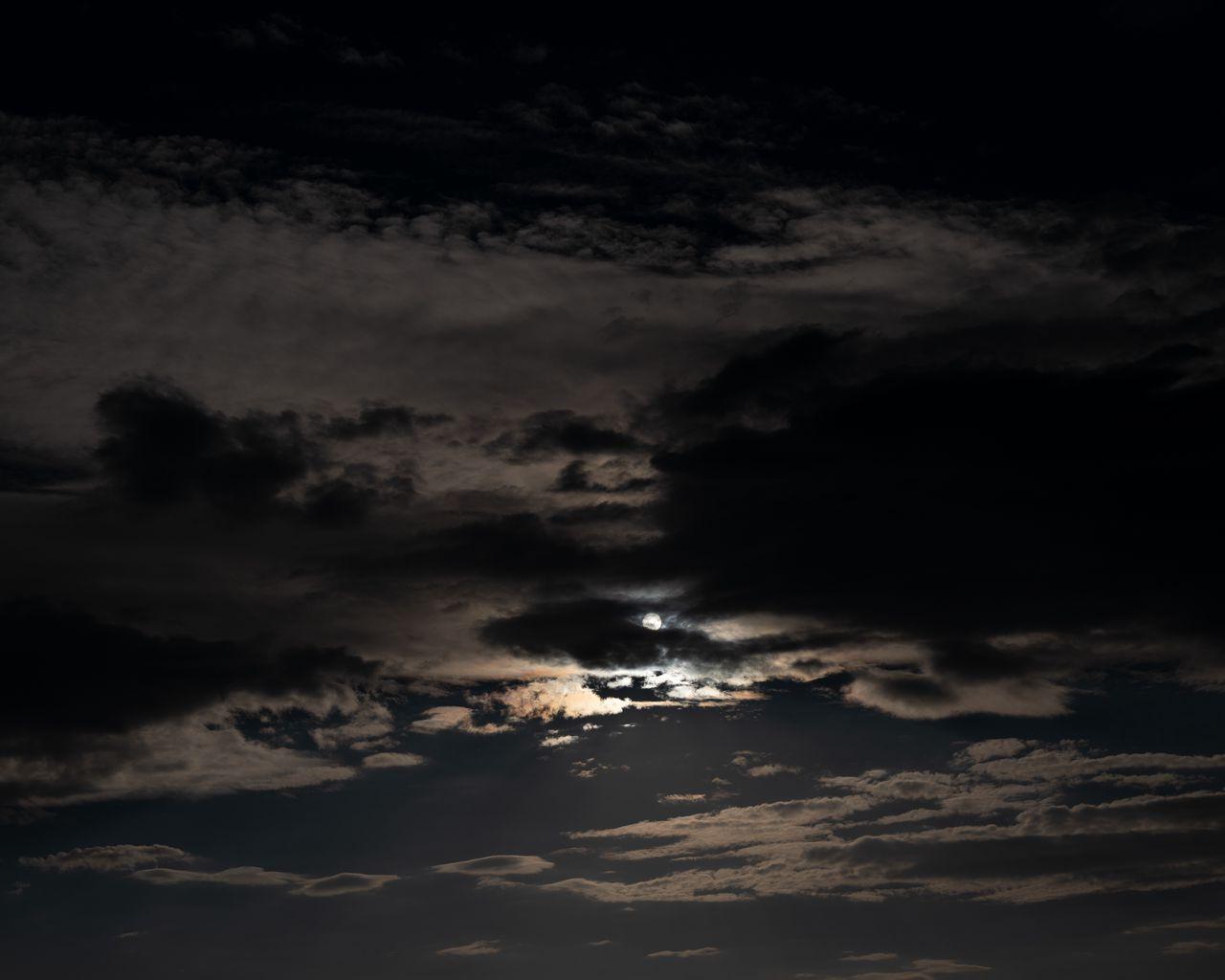 1280x1024 Download wallpaper 1280x1024 sky, clouds, night, moon, dark, night sky standard 5:4 HD background