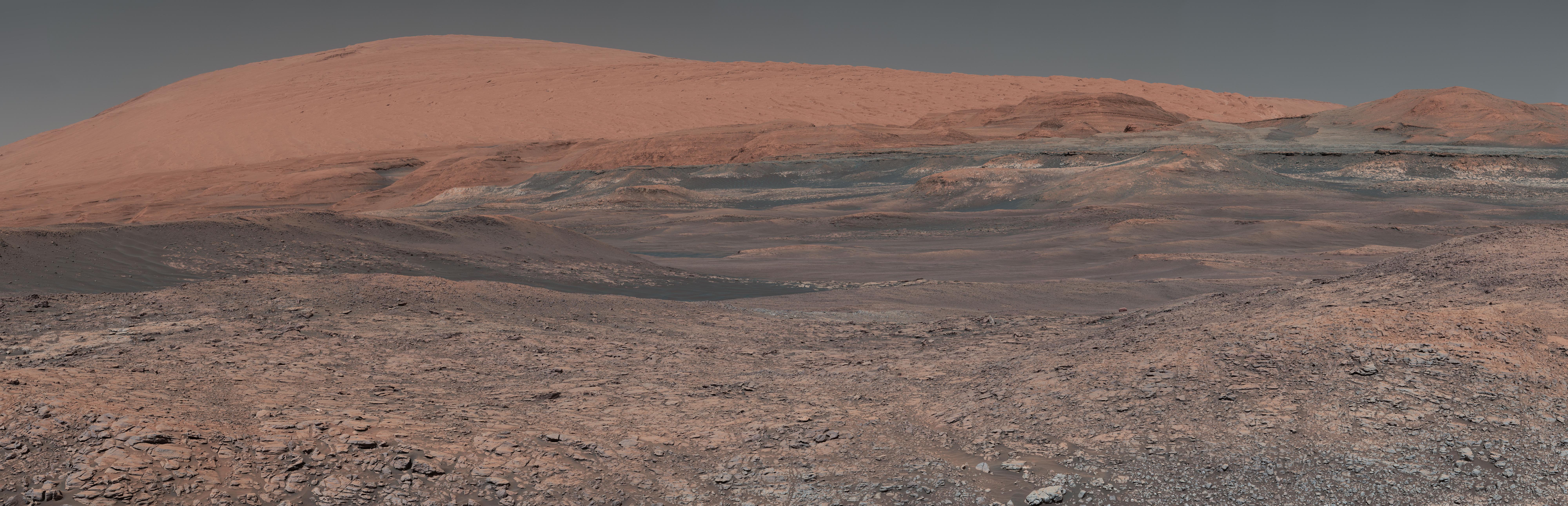 8000x2583 Curiosity is Ready for Clay