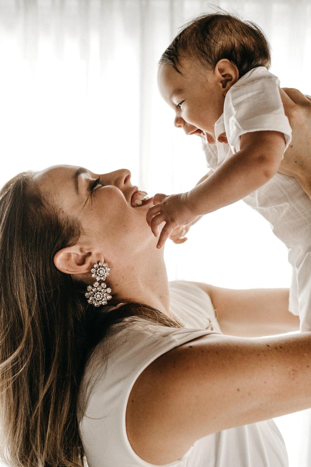 1000x1500 Mother Baby Picture. Download Free Image