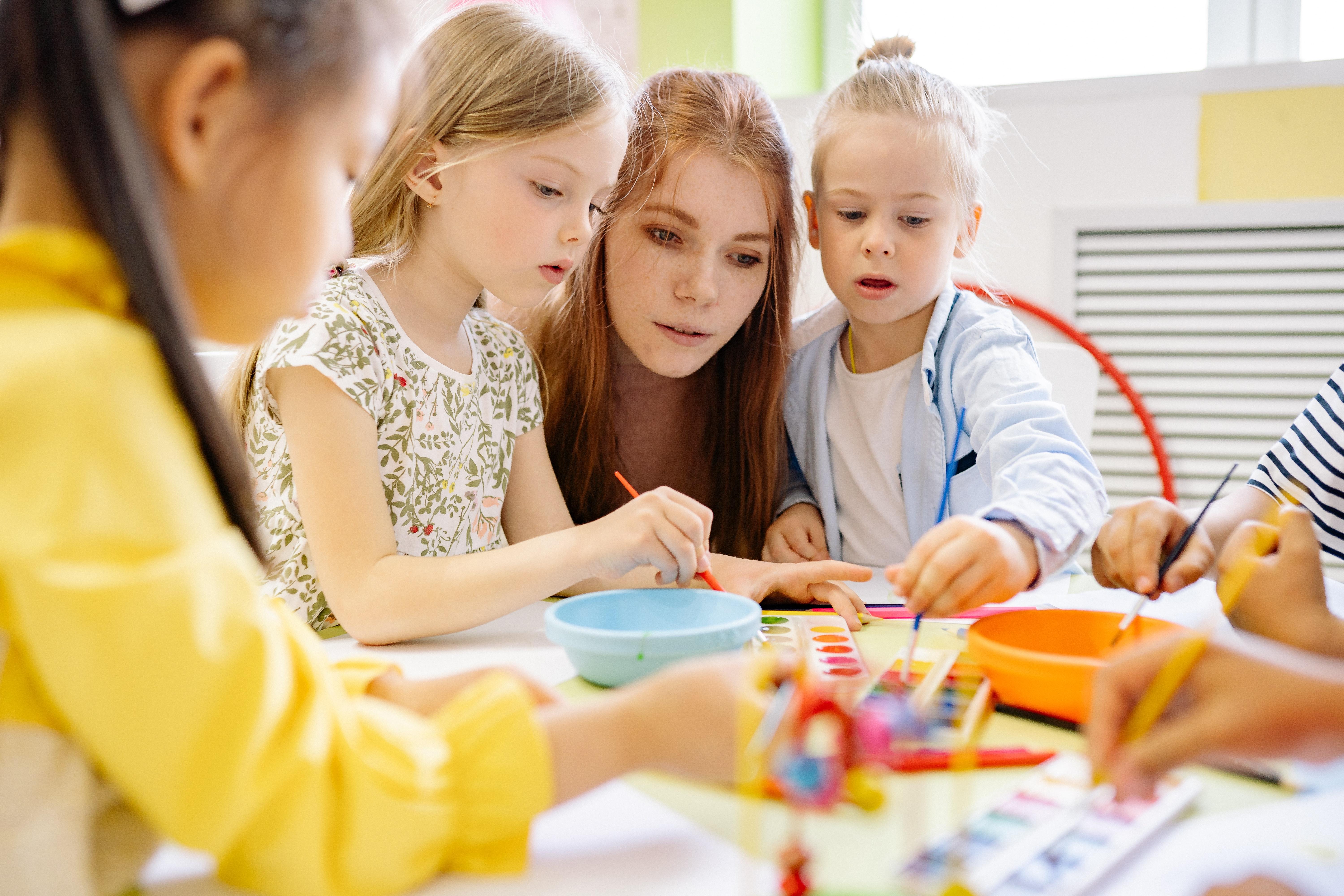 6000x4000 Kindergarten Teacher Photo, Download The BEST Free Kindergarten Teacher & HD Image