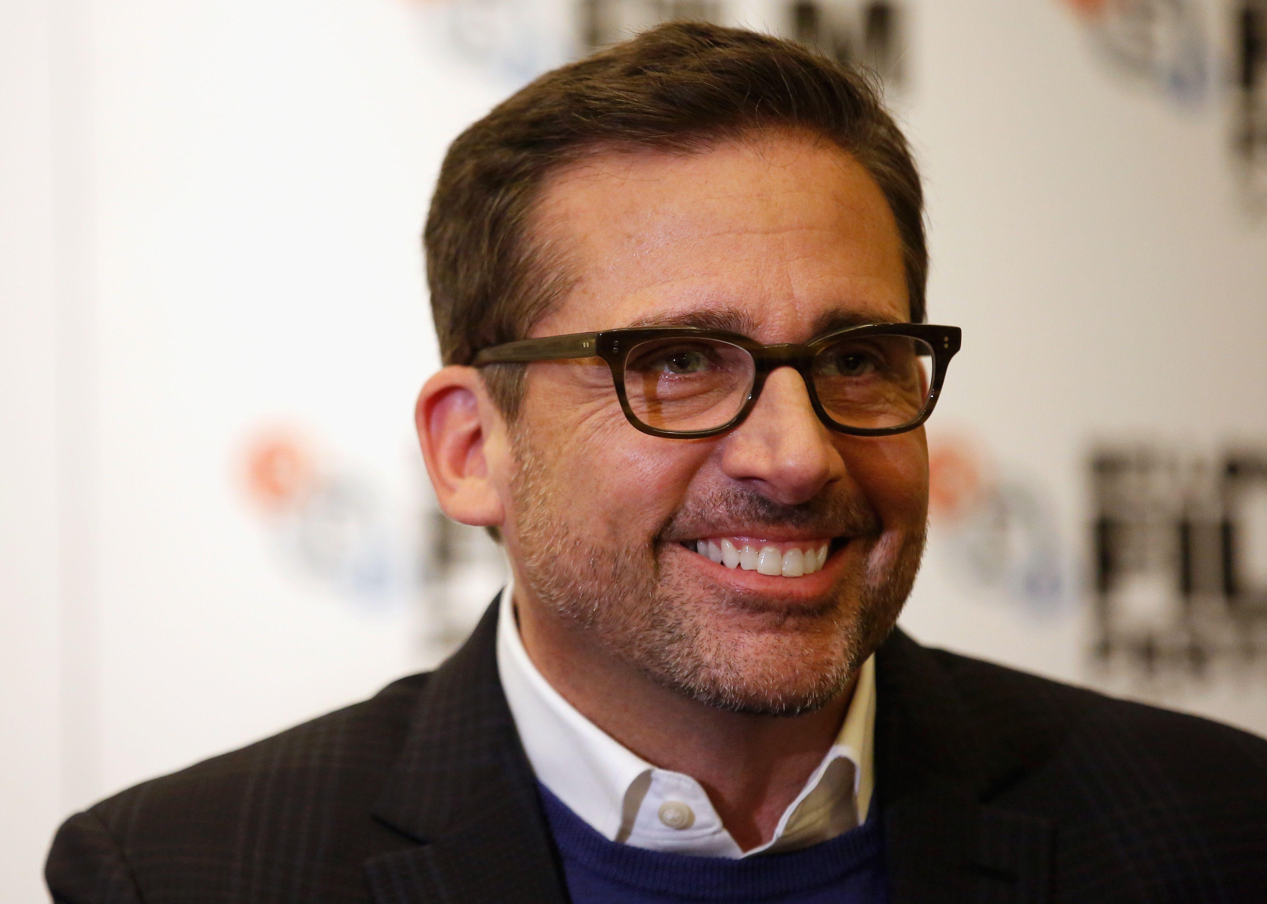 4367x3116 Steve Carell Wallpaper