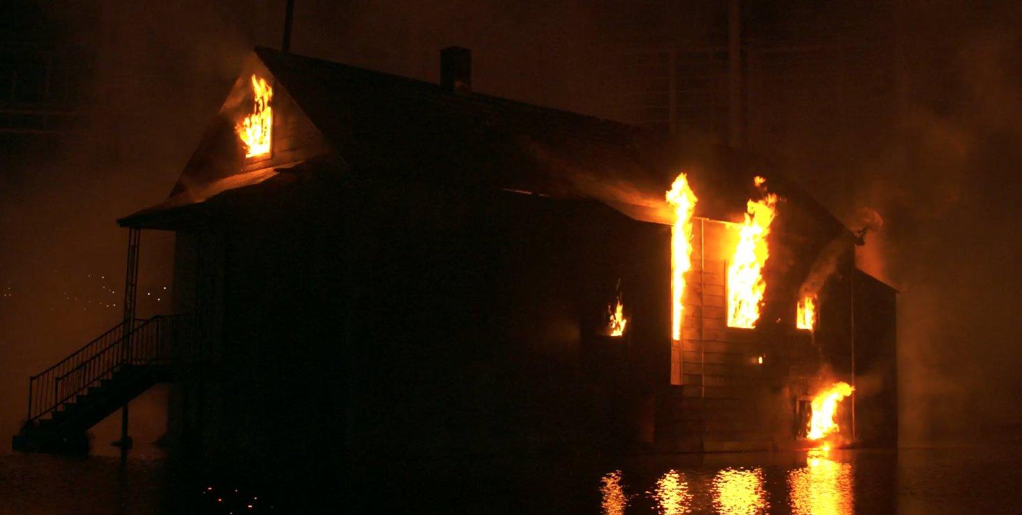 1465x739 CONSEQUENCE Donda 2 Experience is now live, and already there's a house on fire. #Donda2