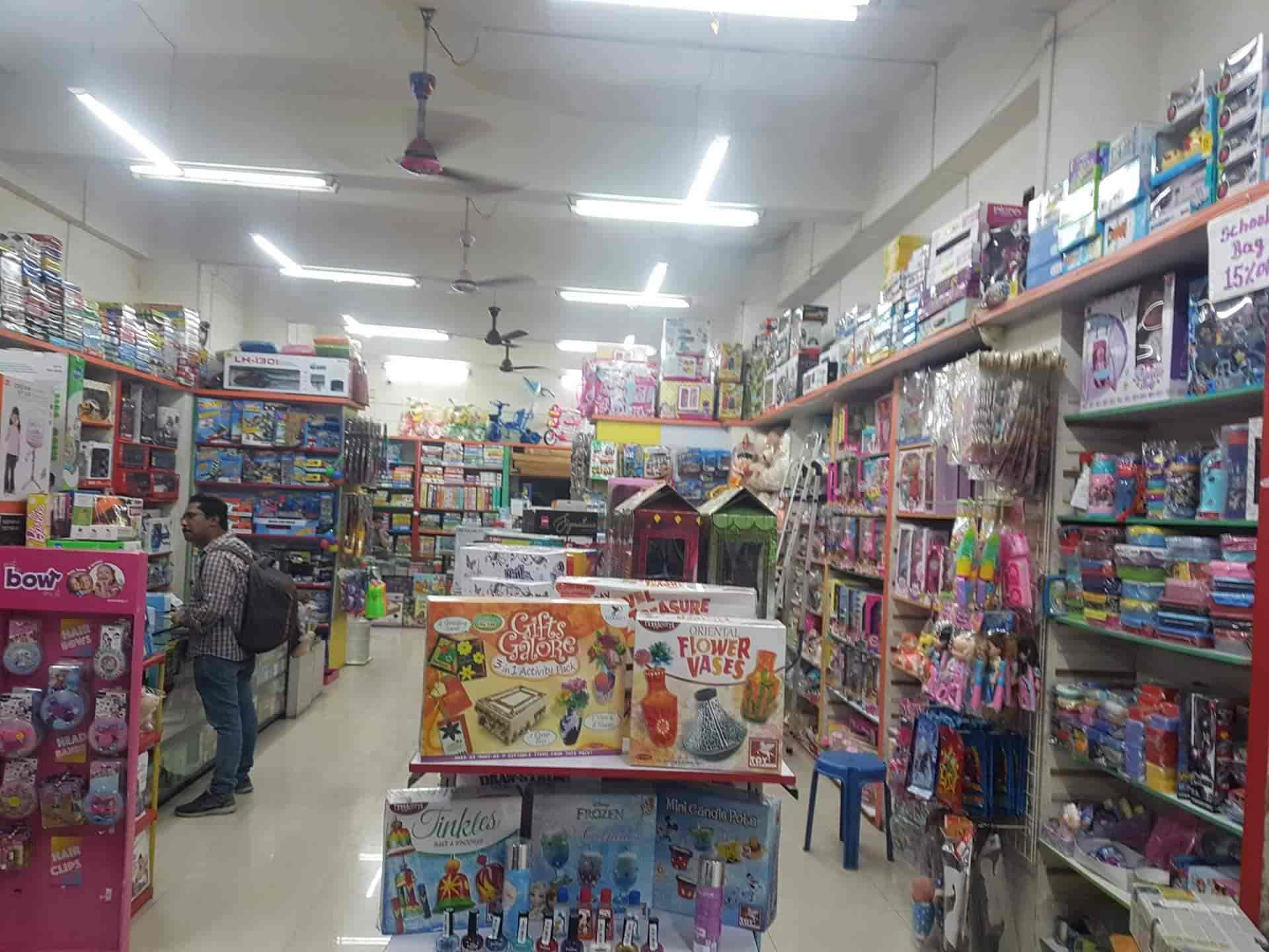 Toy Shop Wallpapers Top Free Toy Shop Backgrounds WallpaperAccess