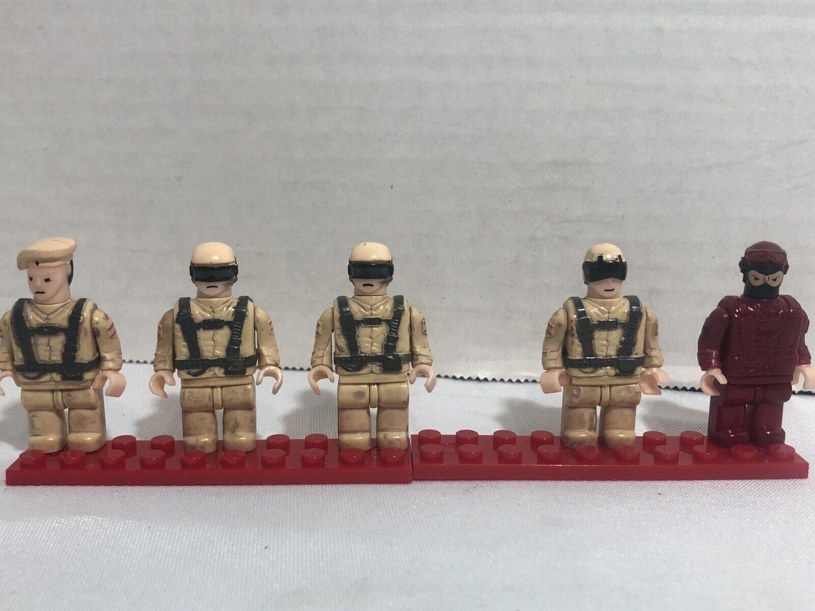 1600x1200 Lego Army Loose Mini figures Lot Of 5