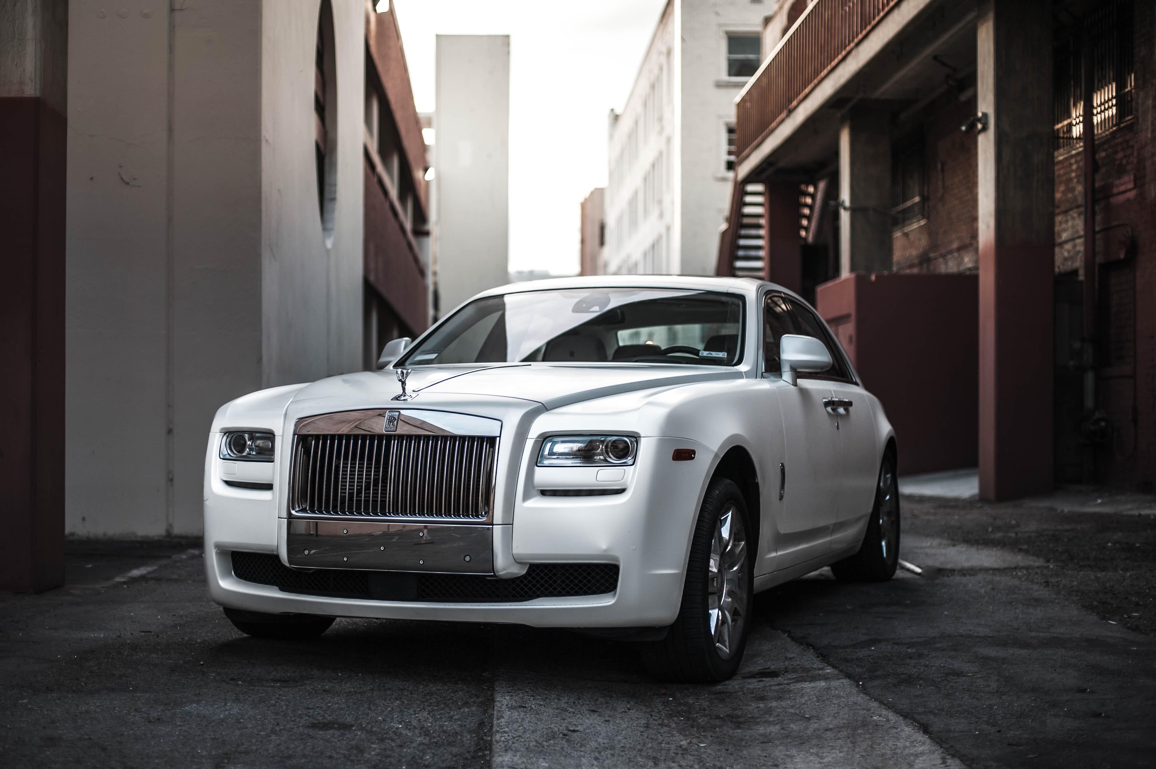 3952x2630 Luxury Car Photo, Download The BEST Free Luxury Car & HD Image