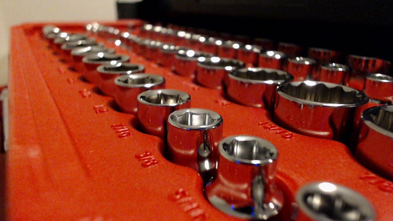 1280x720 Picture of Mechanical Tools Wallpaper