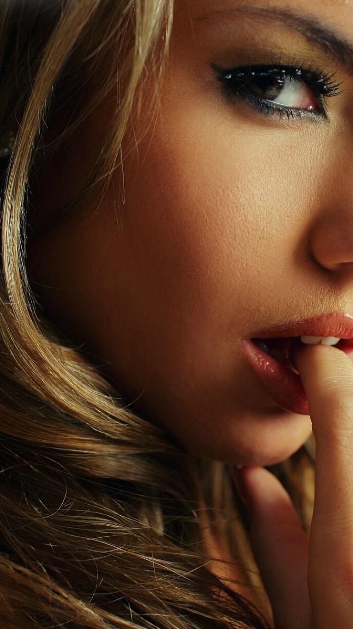 720x1280 Wallpaper / Women Veronika Fasterova Phone Wallpaper, , 720x1280 free download