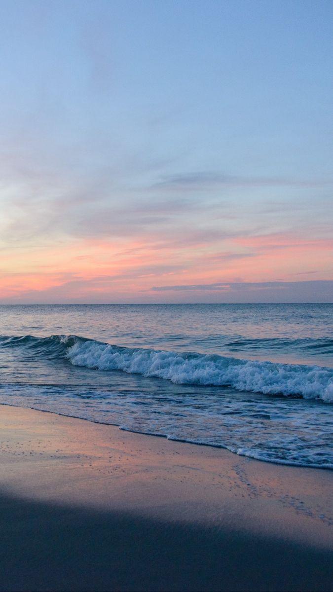 675x1200 iPhone wallpaper, summer background, sea wallpaper, ocean background. Beach sunset wallpaper, Beach. Beach sunset wallpaper, Sky aesthetic, Ocean background