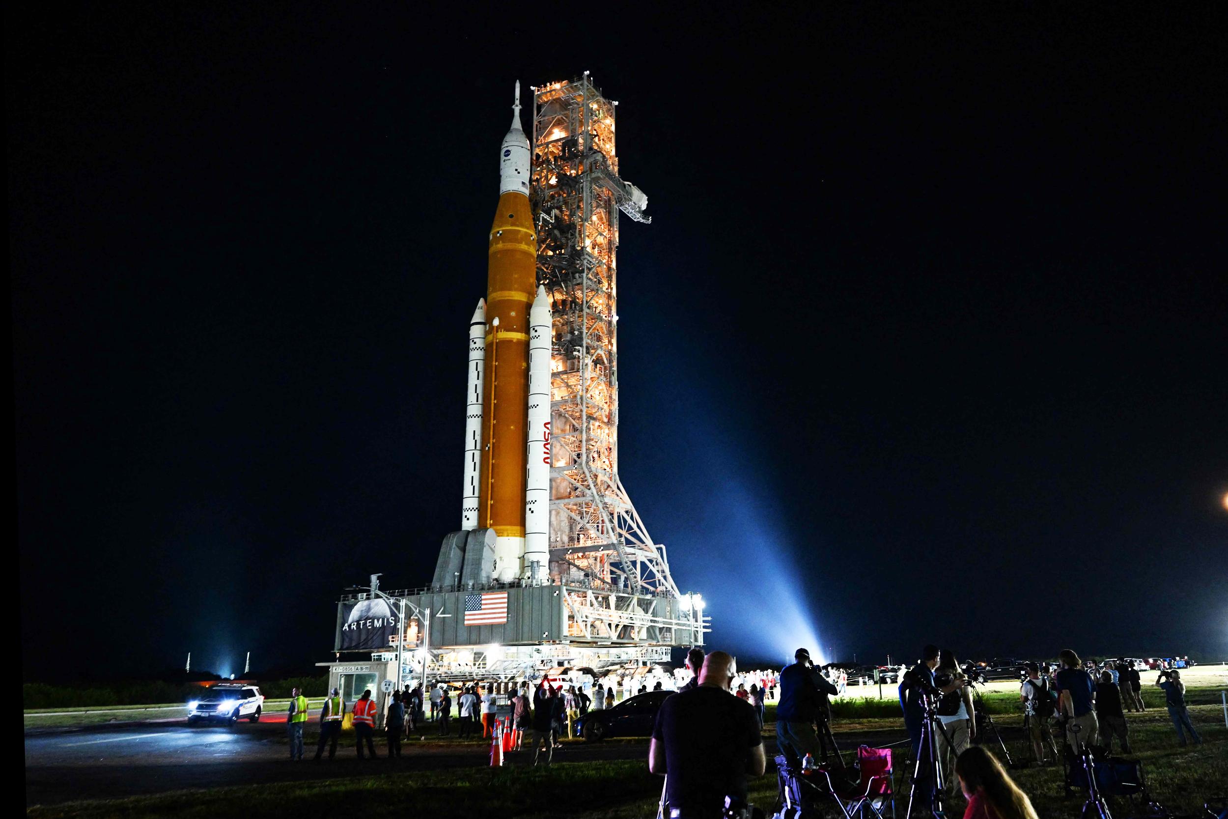 2500x1667 NASA prepares return to lunar glory with Artemis test flight