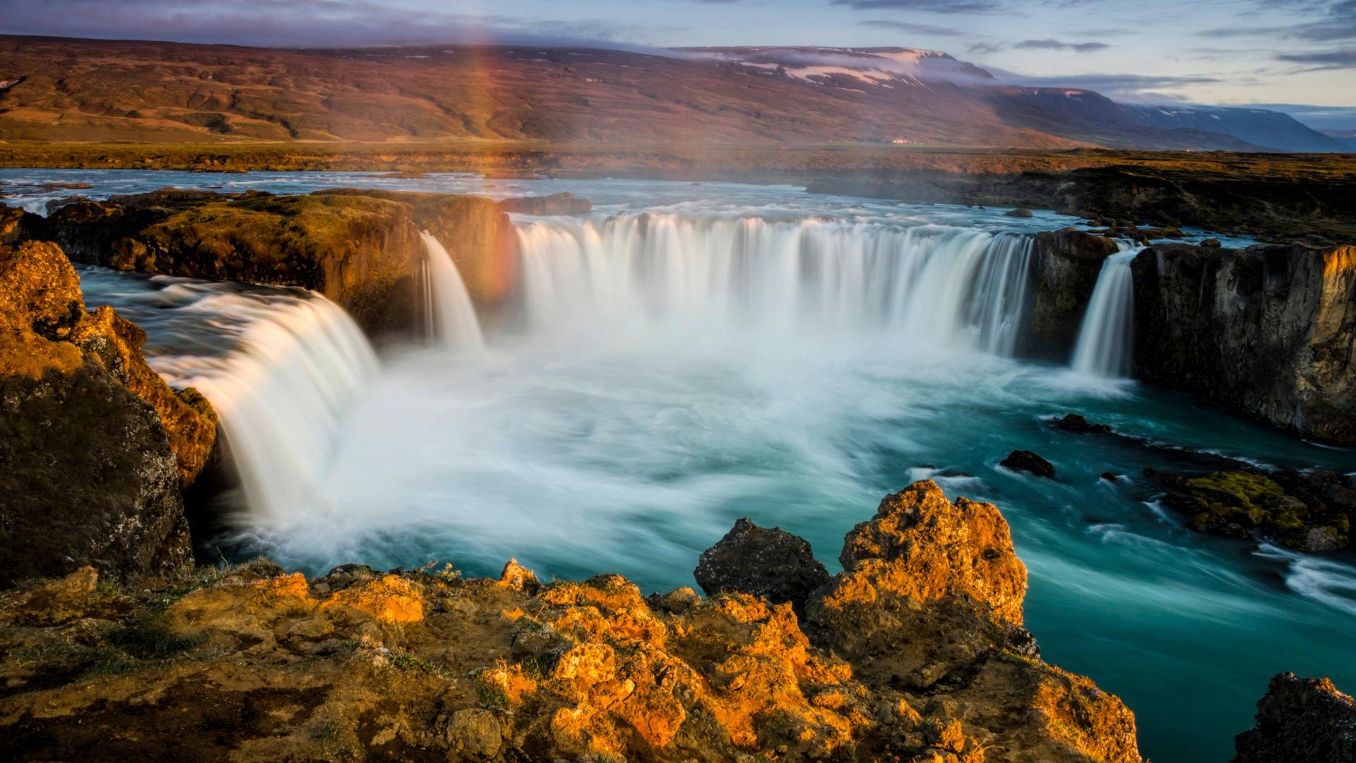 1920x1080 Godafoss Falls in Iceland