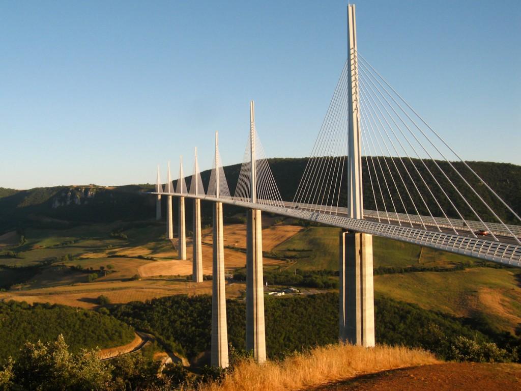 1024x768 Millau Viaduct