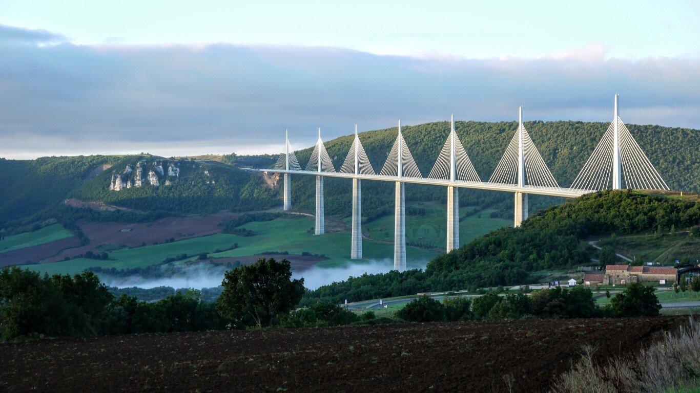 1366x768 Look what Bowen photographed Viaduct, France