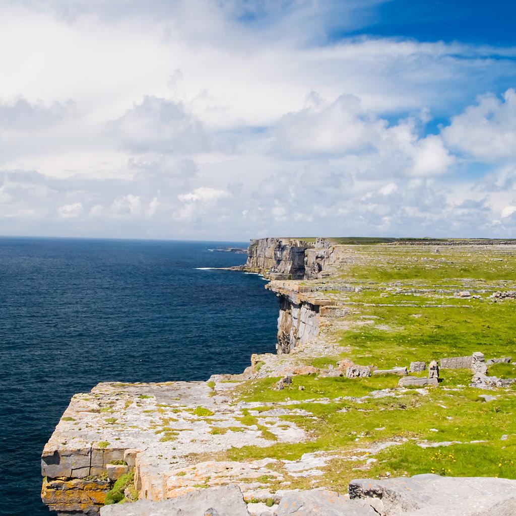 1024x1024 Sea cliff wallpaper